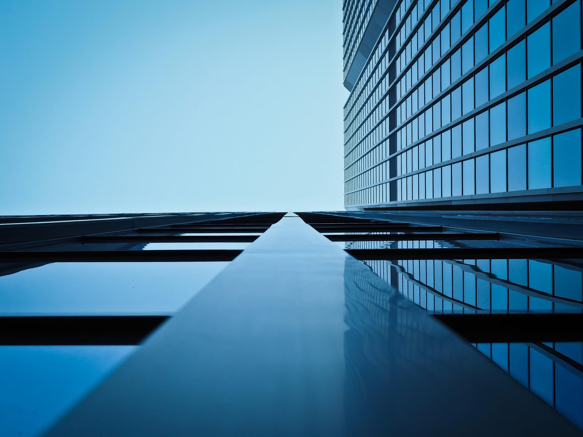 Upturn continues: Investment turnover increases noticeably