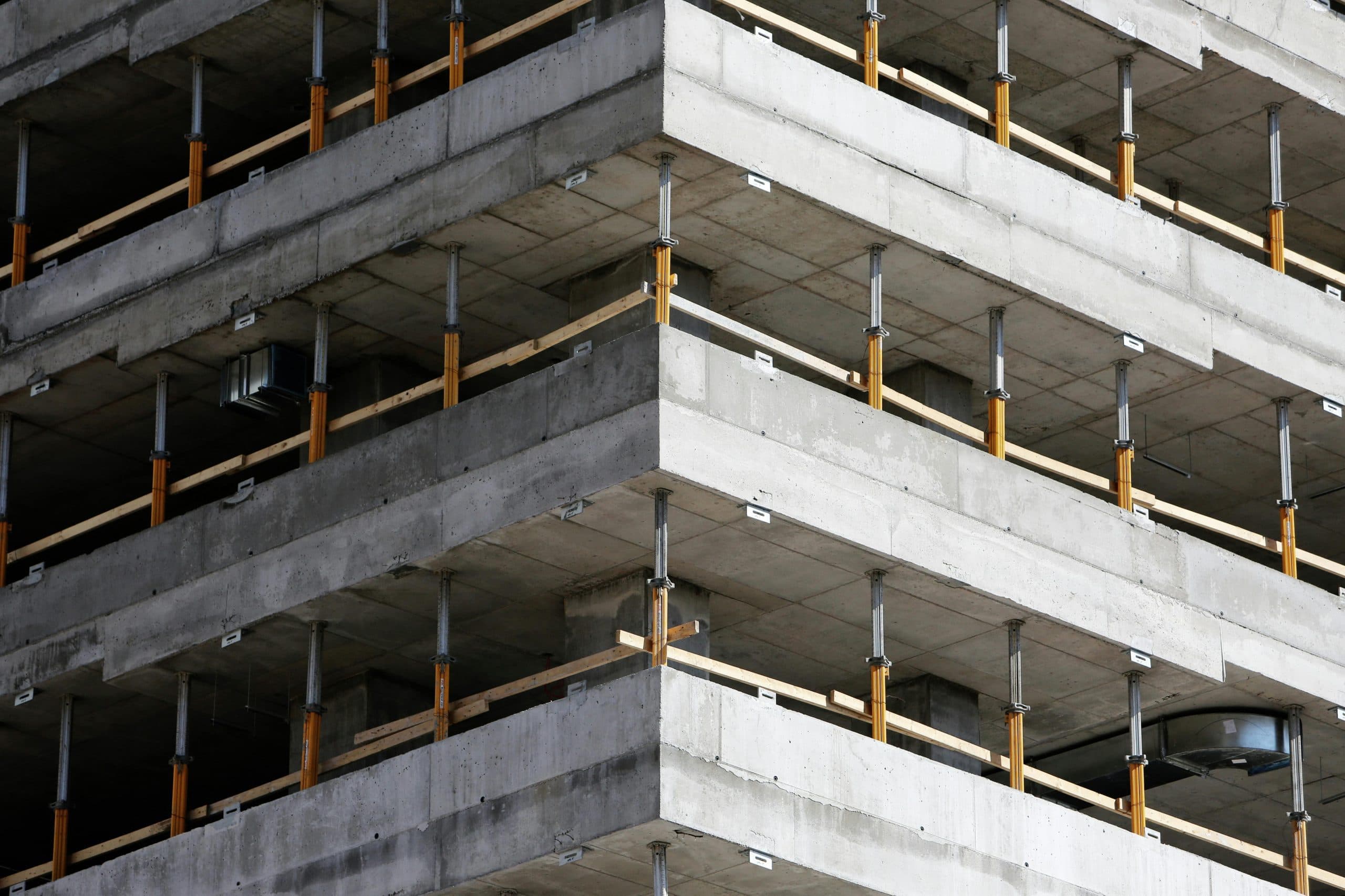 Gap of 20 billion euros