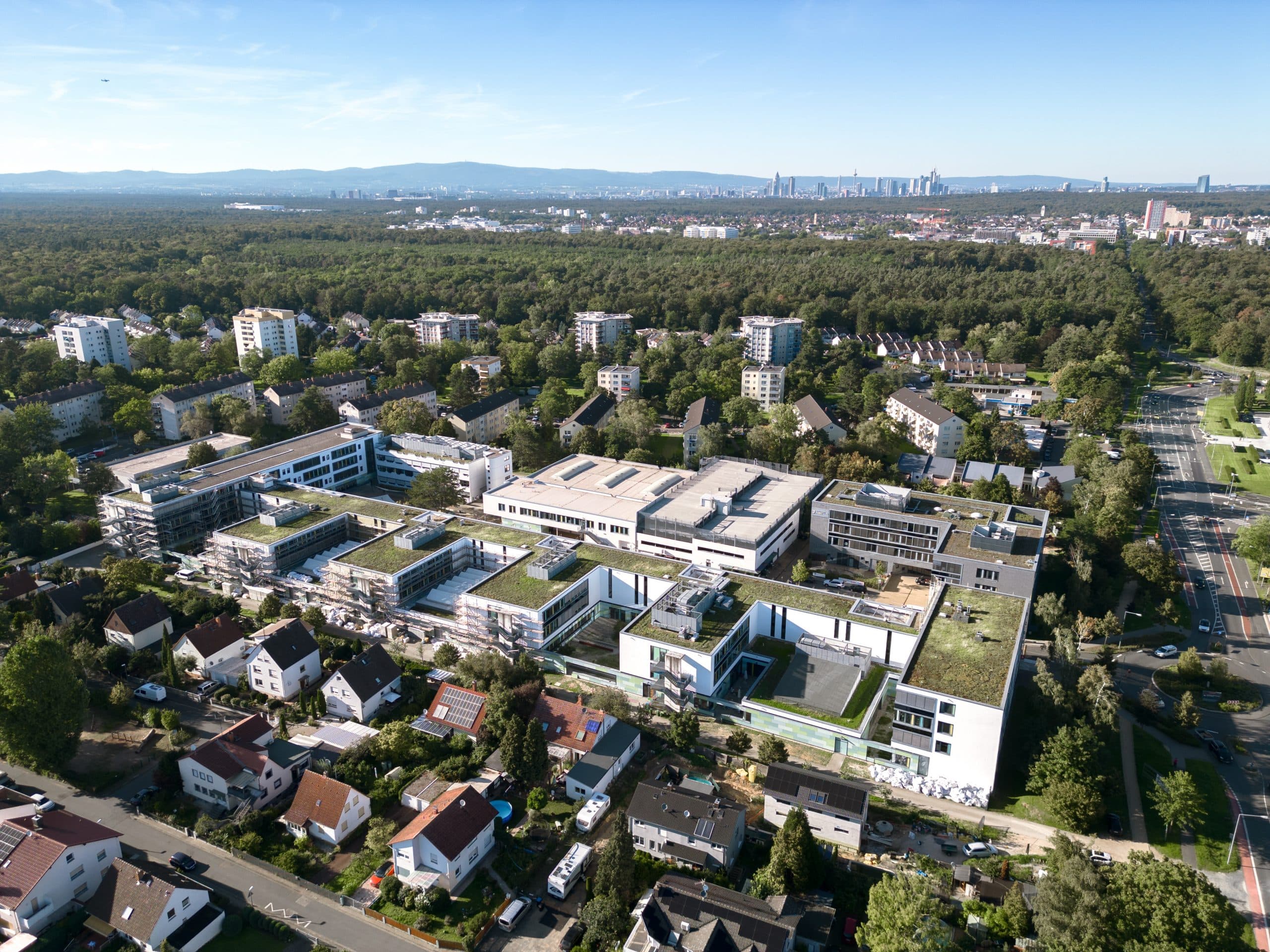 Soziale bzw. kritische Infrastruktur etabliert sich als Anlageziel – Immobilie oder Real Assets?