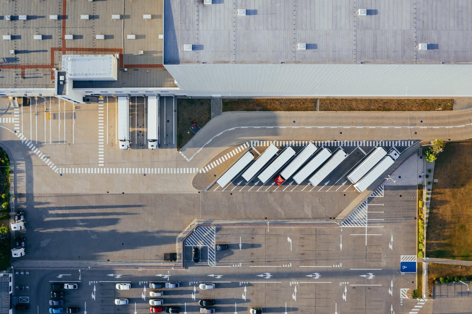 Deutscher Investmentmarkt für Industrie- und Logistikimmobilien: Aufschwung vorerst gestoppt