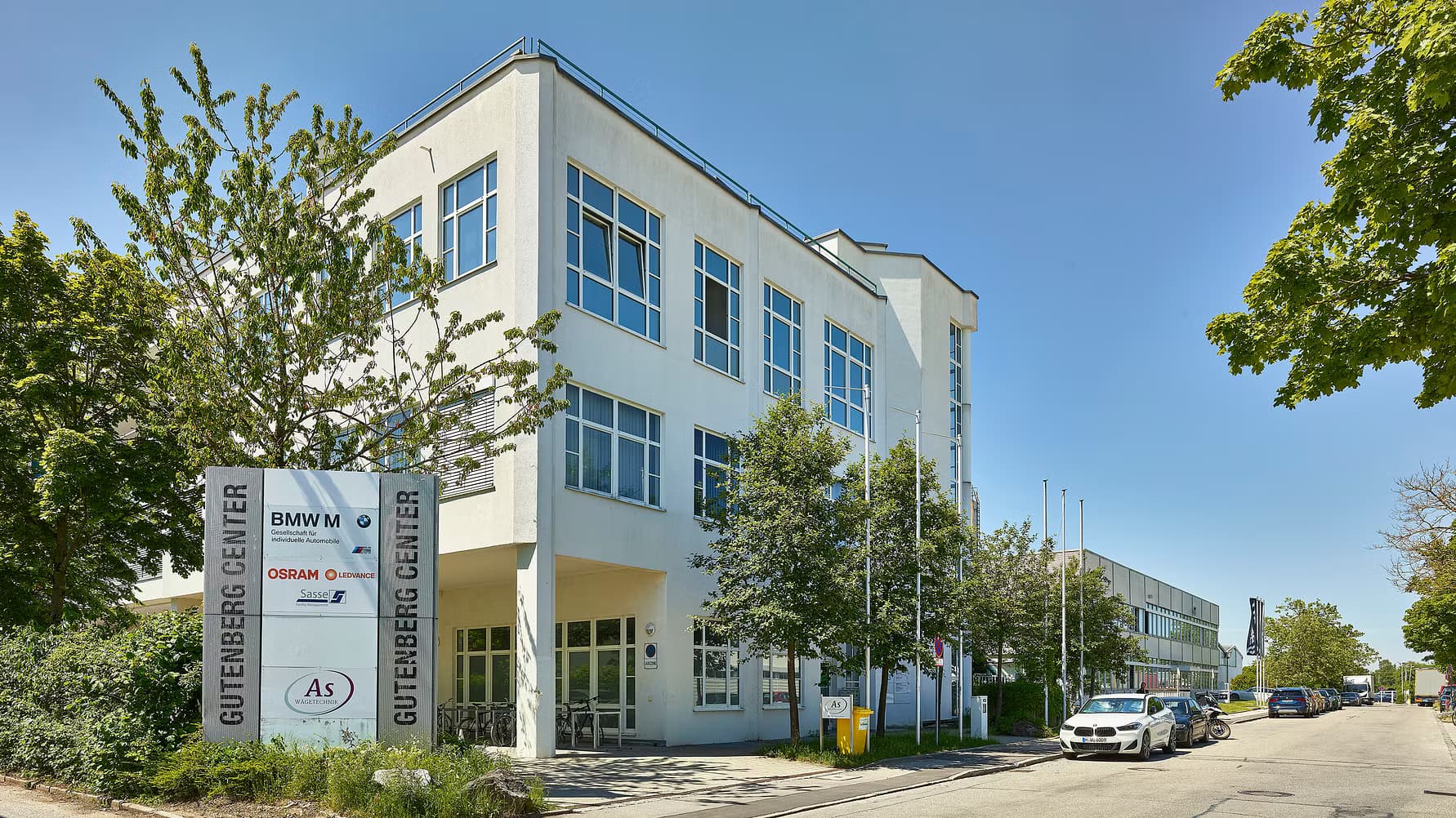 Aroundtown Secures Long-Term Lease Extension with BMW M in Garching near Munich