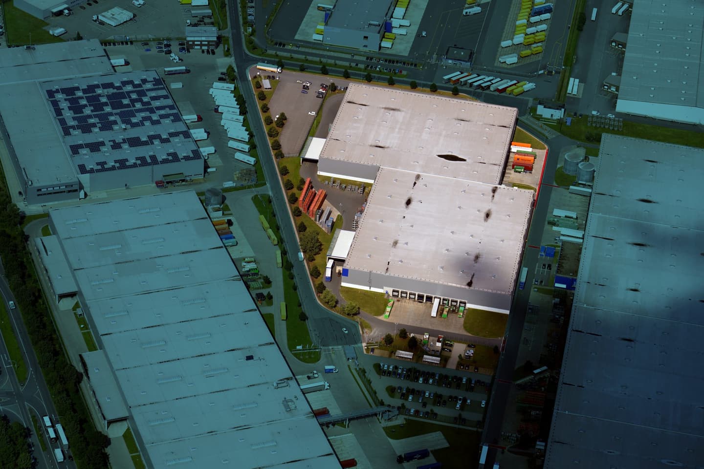 Fiege Logistik leases a further 10,000 m² in the Bremen freight village