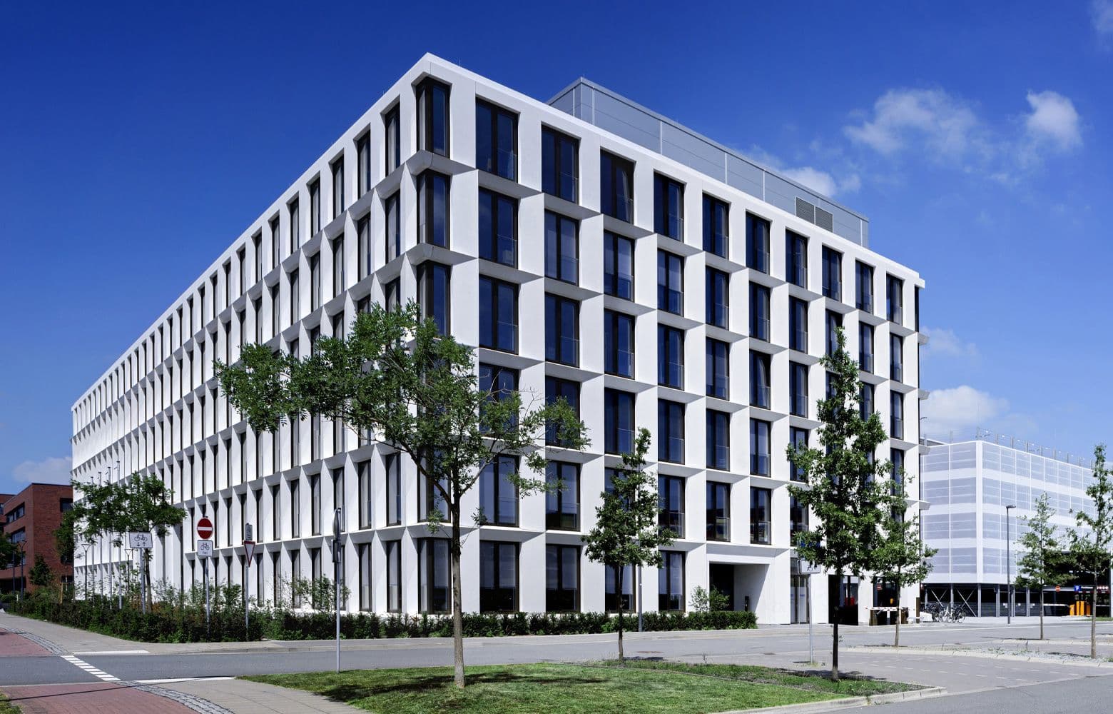 B&L PM erhält weiteres Property-Management-Mandat für Bürogebäude in Bremen von der HanseMerkur Grundvermögen AG