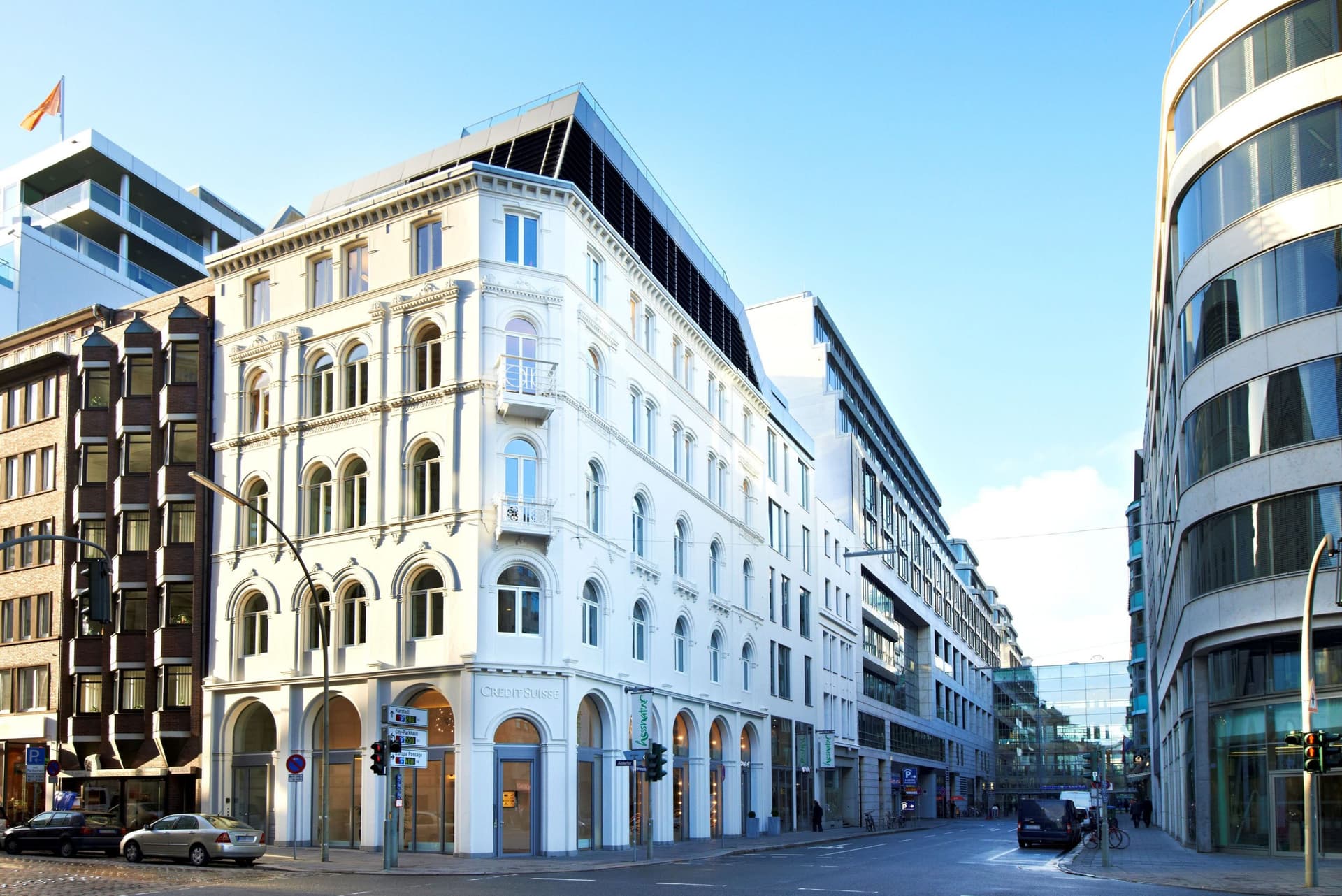 CONREN erzielt langfristige Neuvermietung im Hamburger Objekt Alstertor 17 / Hermannstraße 3