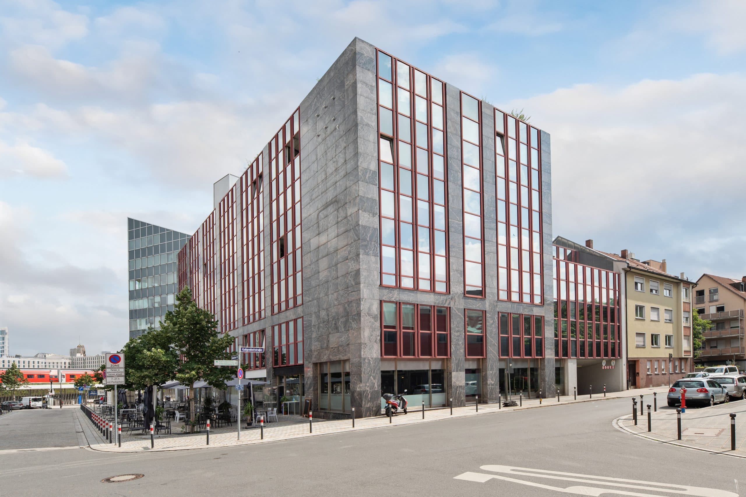 HIH verlängert Mietvertrag mit E-Commerce-Unternehmen First Data GmbH über rund 4.500 qm in Nürnberg