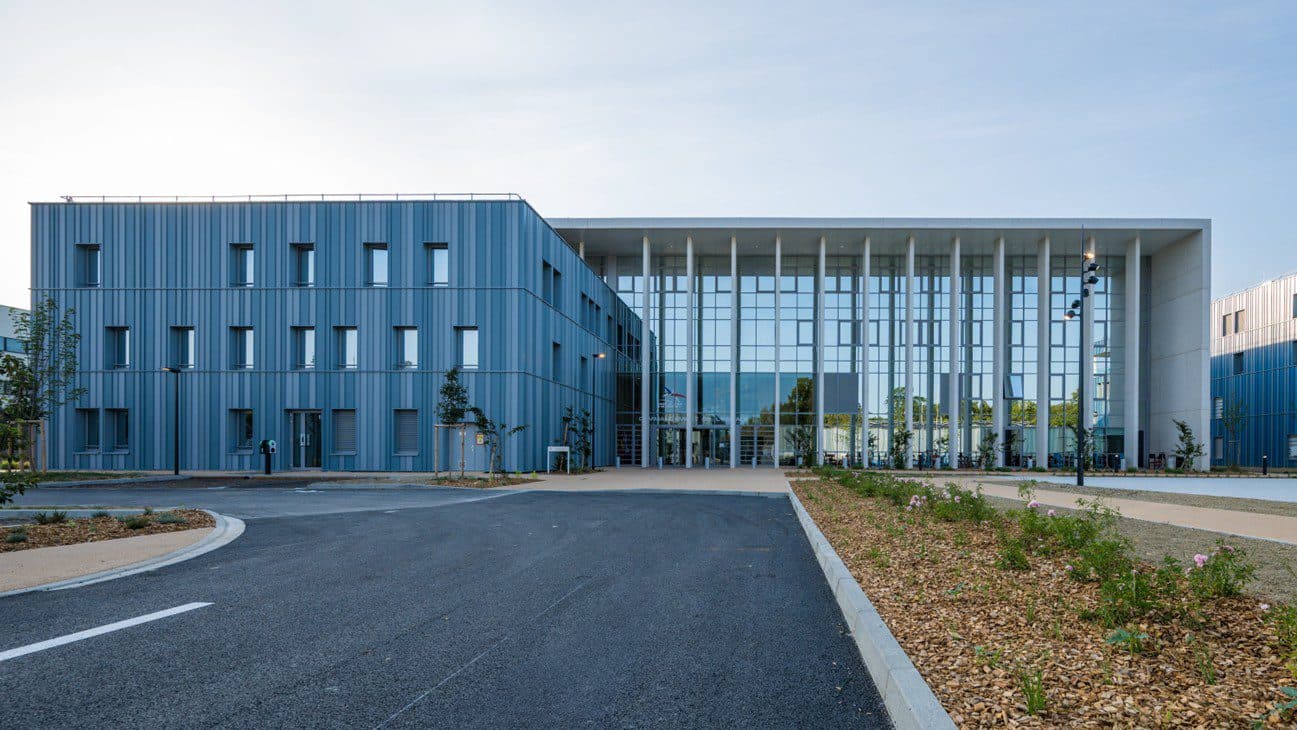 Air Base 101 (Toulouse): behind the scenes of a strategic real estate project led by Colliers