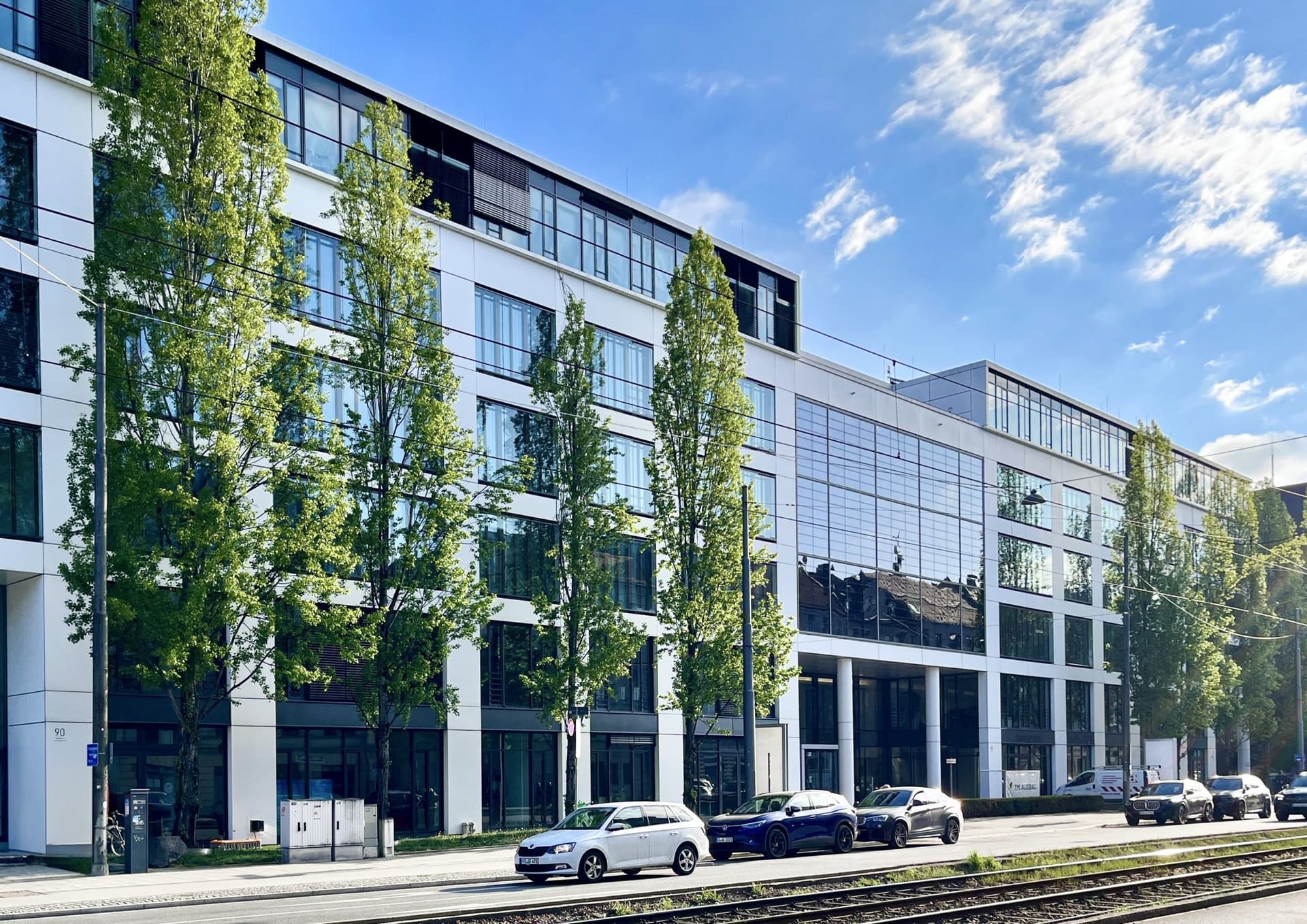 AREAL realisiert Mieterausbau für E.ON in München auf rund 20.000 m²