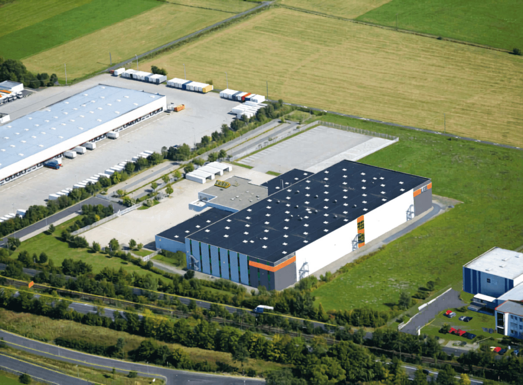 Logicor extends lease for 17,000 m² of warehouse and office space in Niederaula