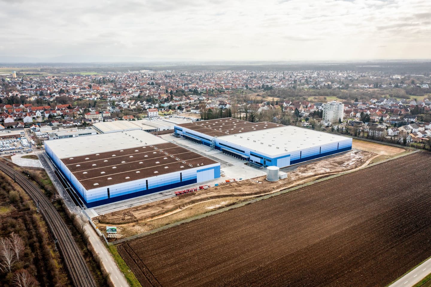 Colliers brokers the lease of 27,000 square meters of logistics space in Schifferstadt for Marq