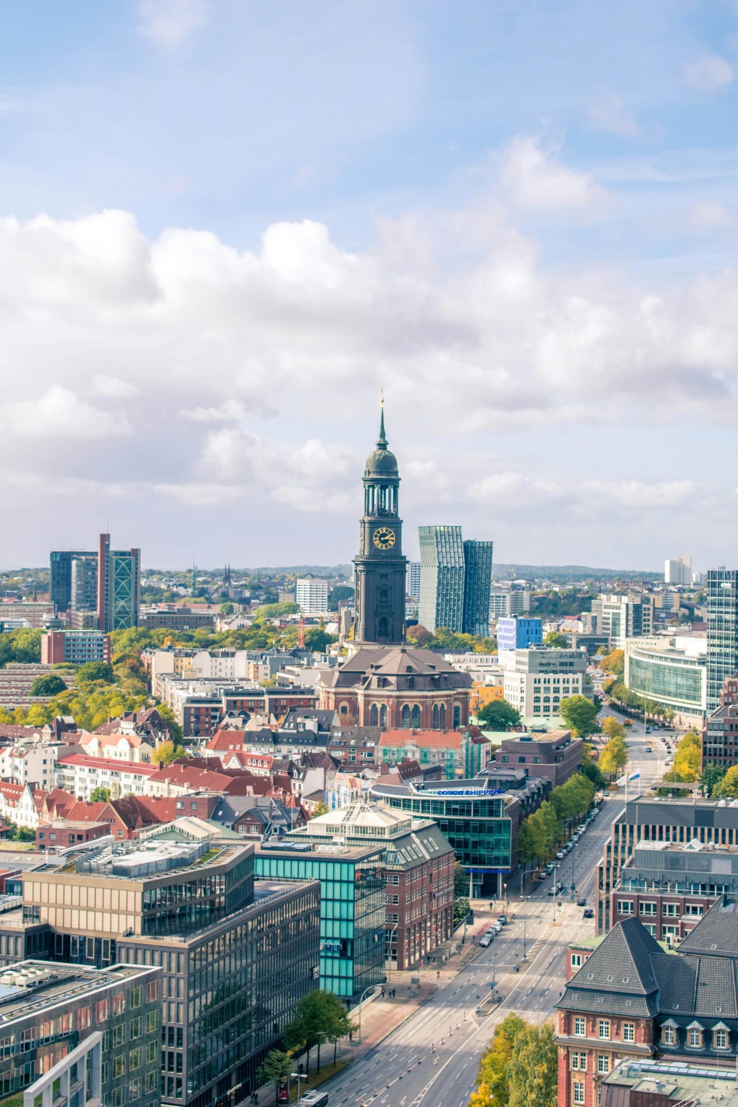 Hamburg office market: good demand base without high overall result in Q1