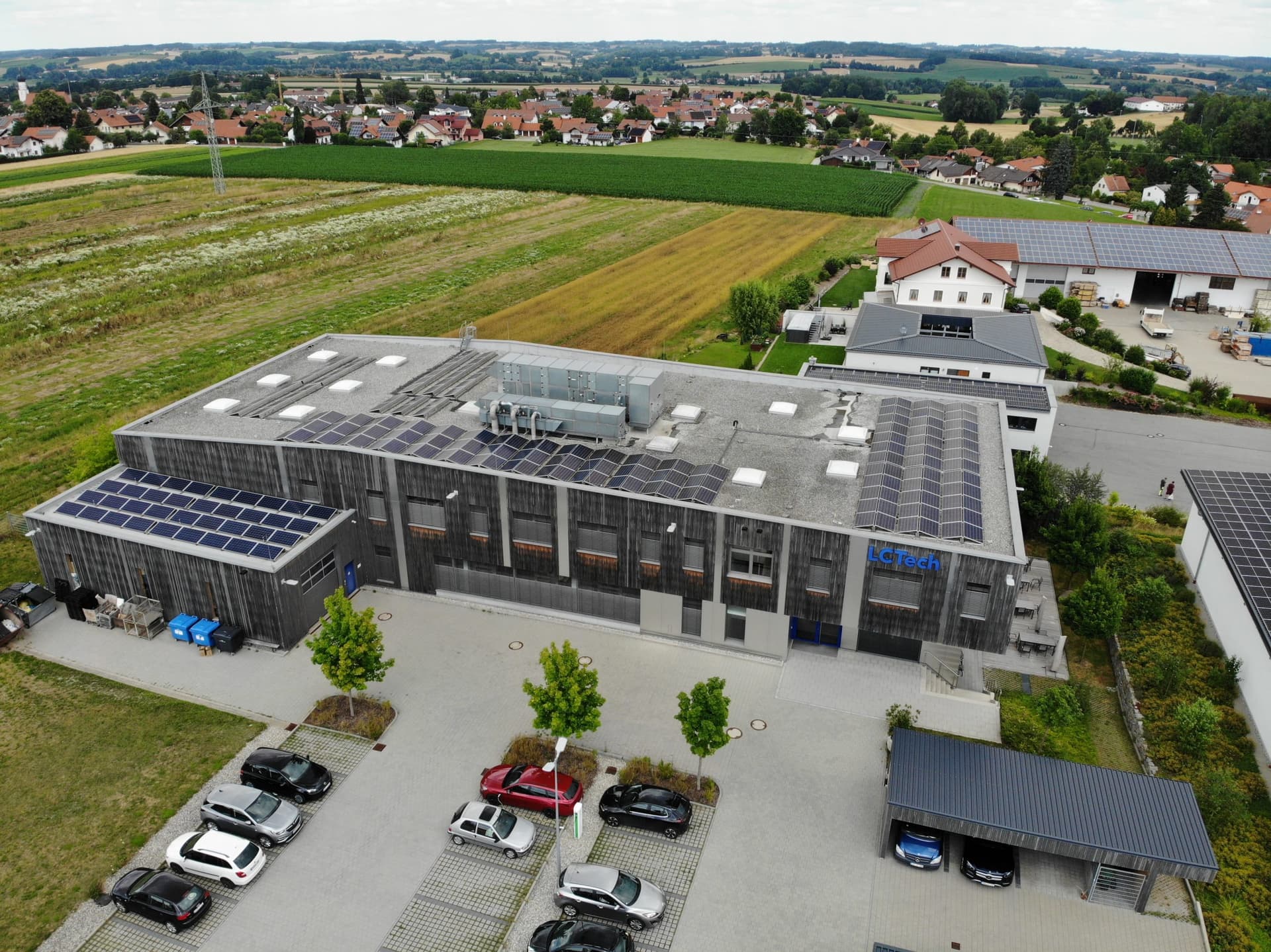 JLL: Purealis erwirbt Light-Industrial-Objekt in Oberbayern