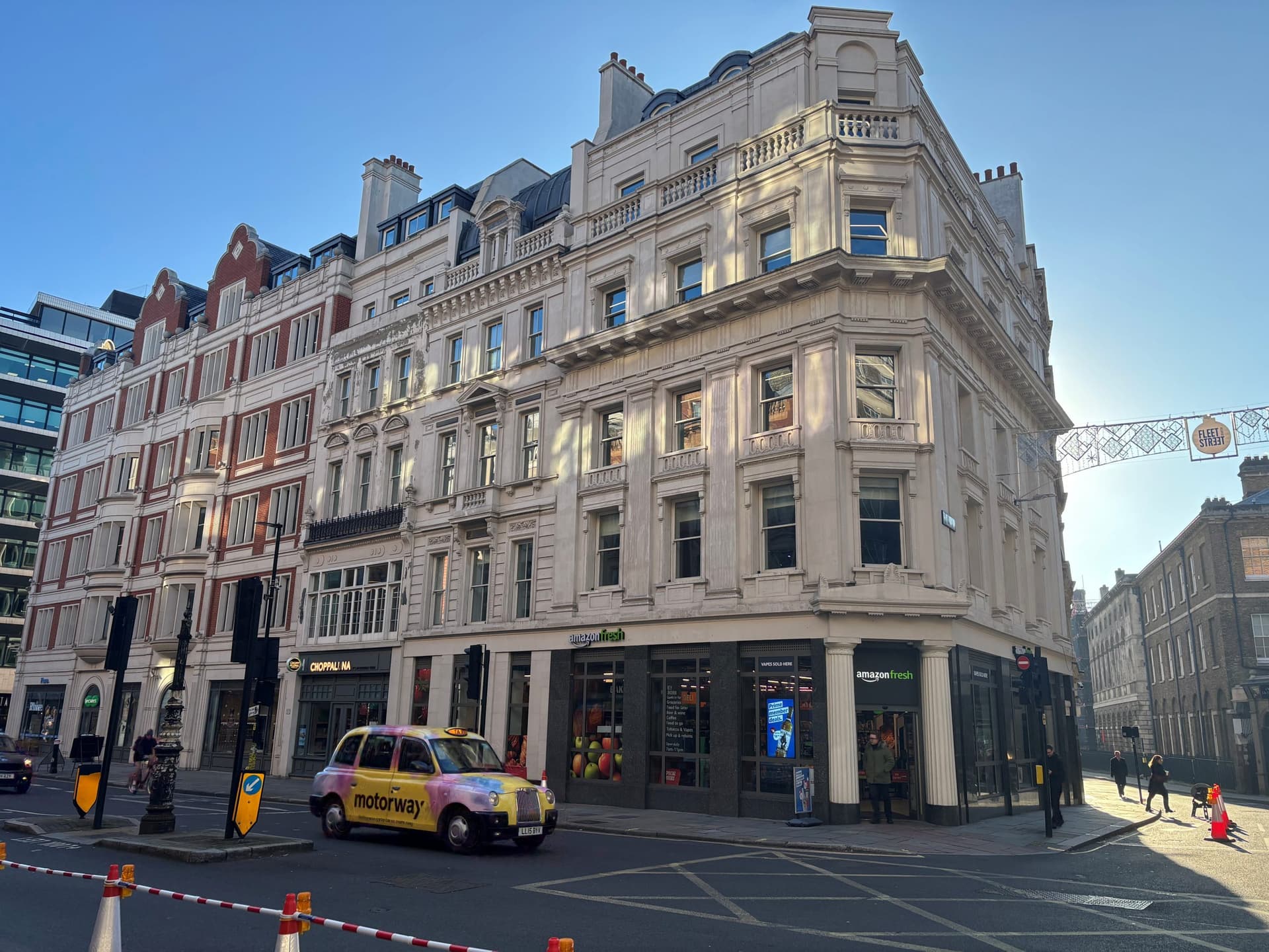 HIH kauft Büro- und Geschäftshaus in Londoner Midtown