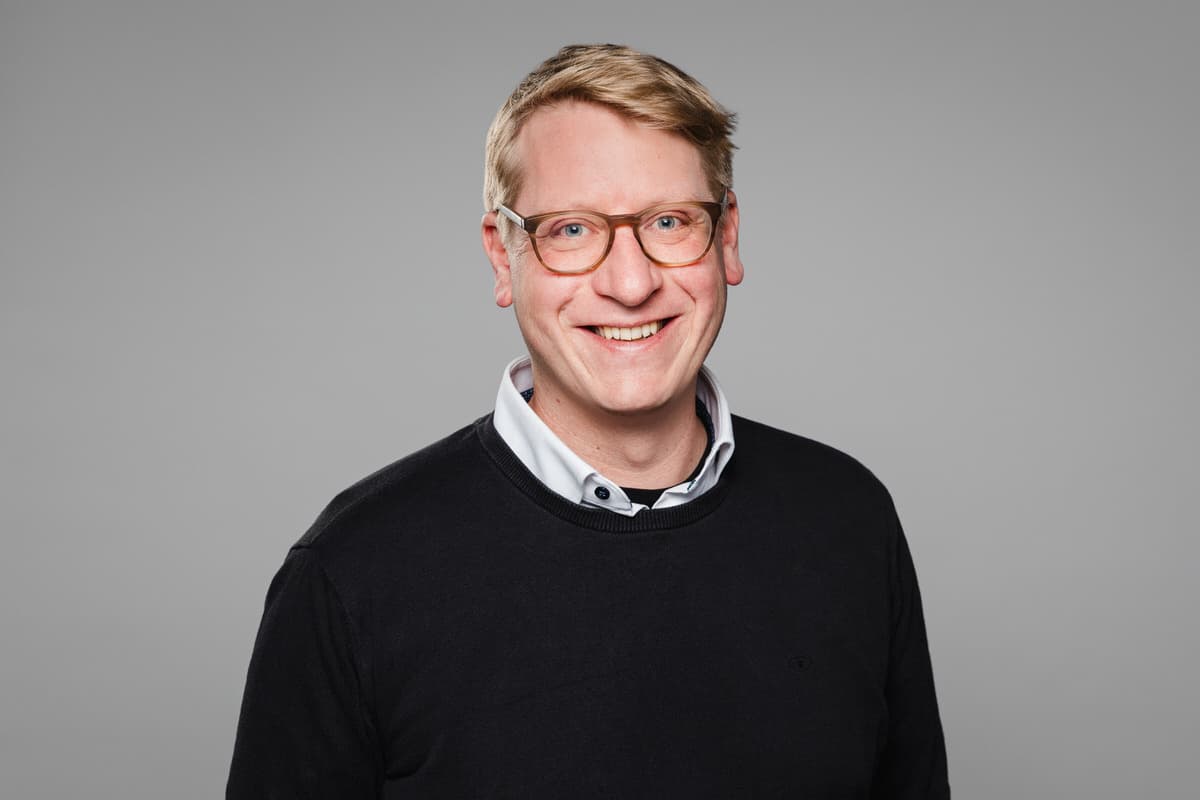 Porträt von Jakob Nussbaum, Senior Consultant bei bulwiengesa