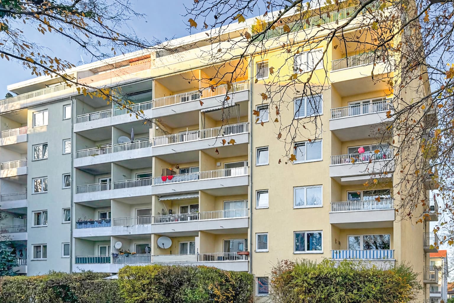 Rohrer Immobilien brokers apartment building in Oberschleissheim: Renovation properties in vogue