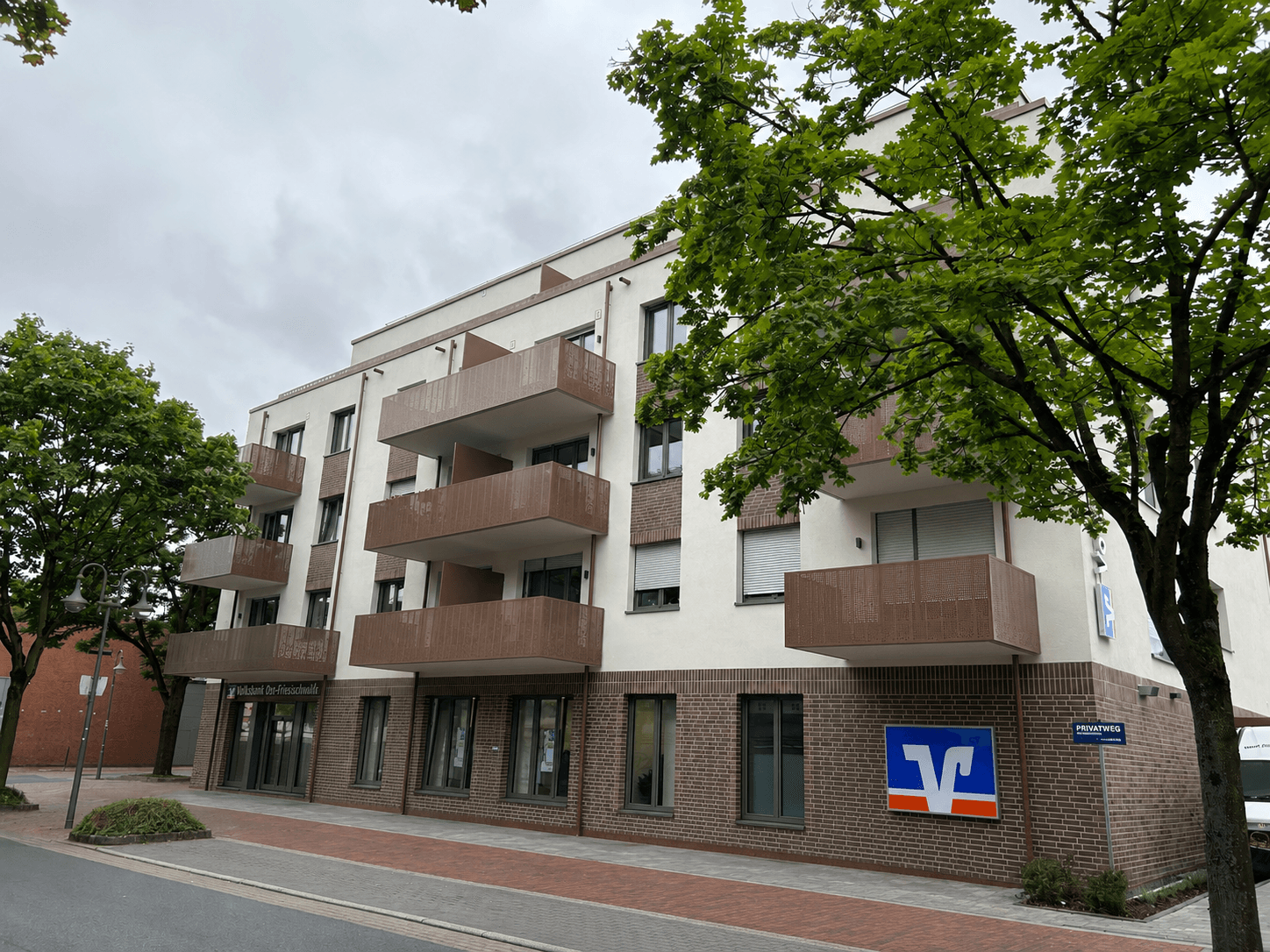 Neubau eines Wohngebäudes mit Balkonen in der Stimbergstraße, Oer-Erkenschwick, für die Volksbank Waltrop.