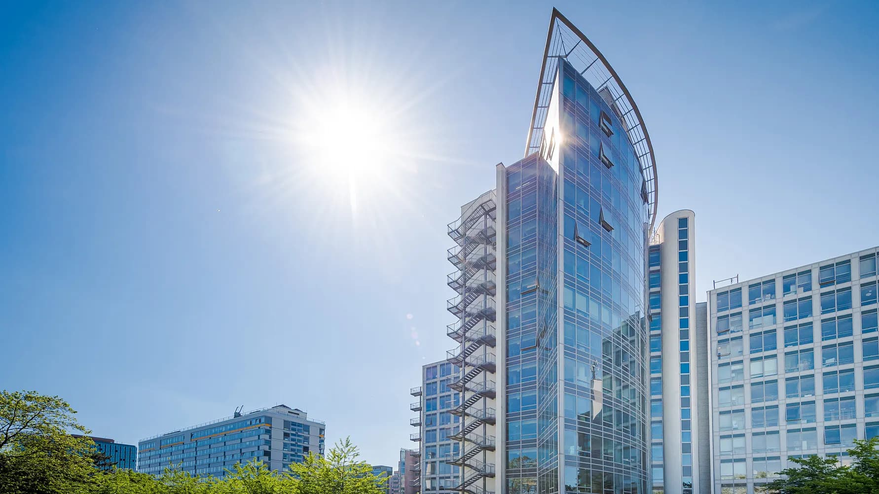 Aroundtown verlängert Mietverträge über rund 2.200 m² in Büroobjekten Campus Carré und SIGMA in Frankfurt am Main
