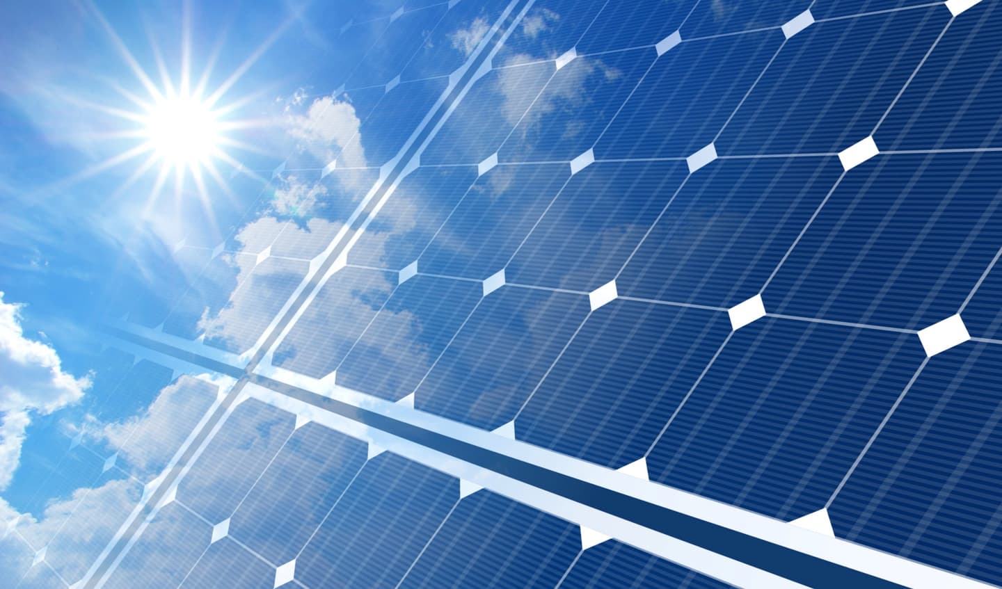 New all-time solar high in Germany: 12 billion kWh of solar power in one month for the first time – IWR explains misunderstandings about EEG subsidies