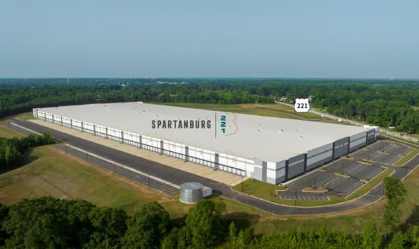 Manova Partners erwirbt vollvermietete Logistikimmobilie mit rund 95.000 Quadratmetern in South Carolina