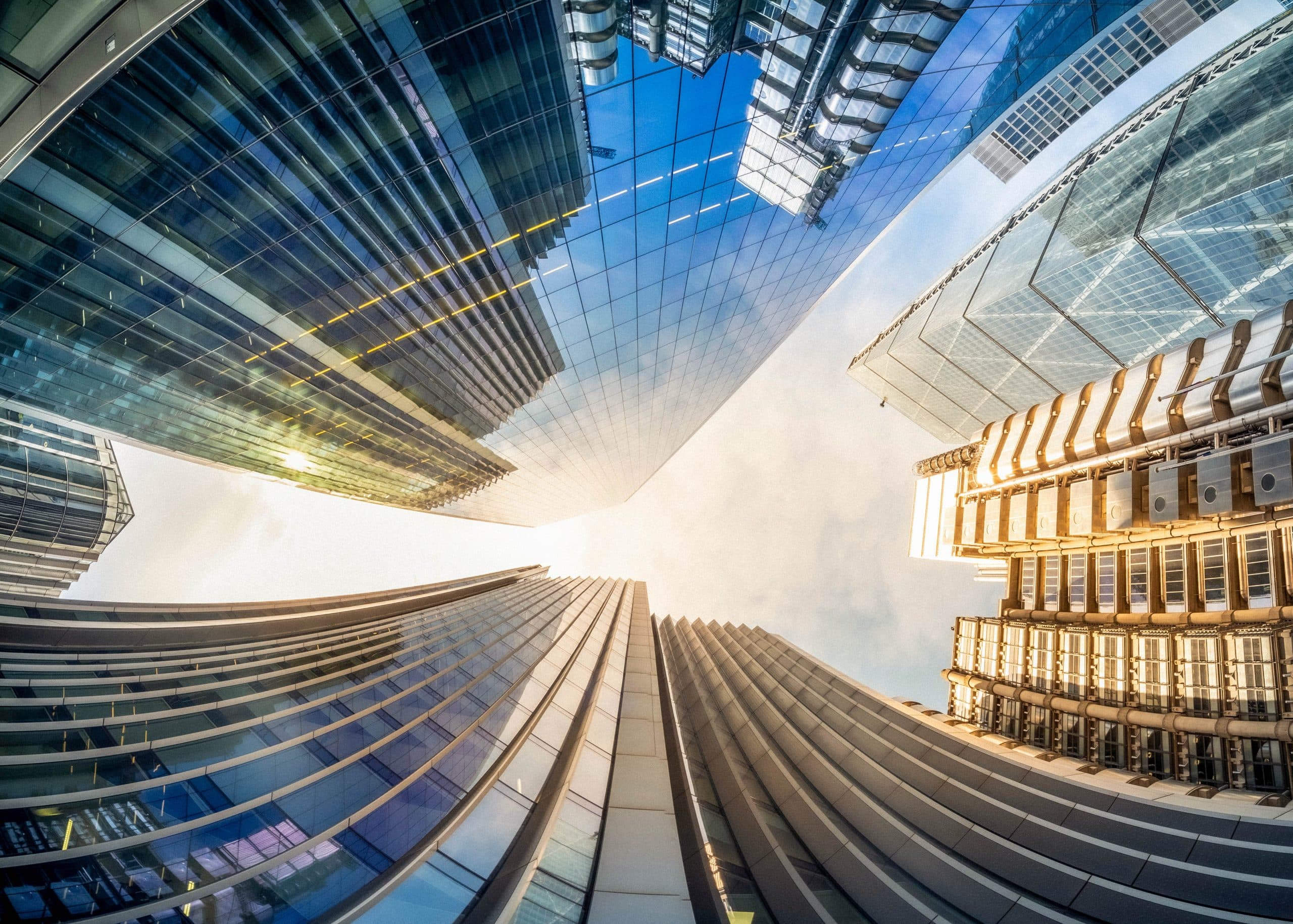 Gewerbeimmobilien (CRE) in einem Umfeld höherer Inflation und höherer Zinsen