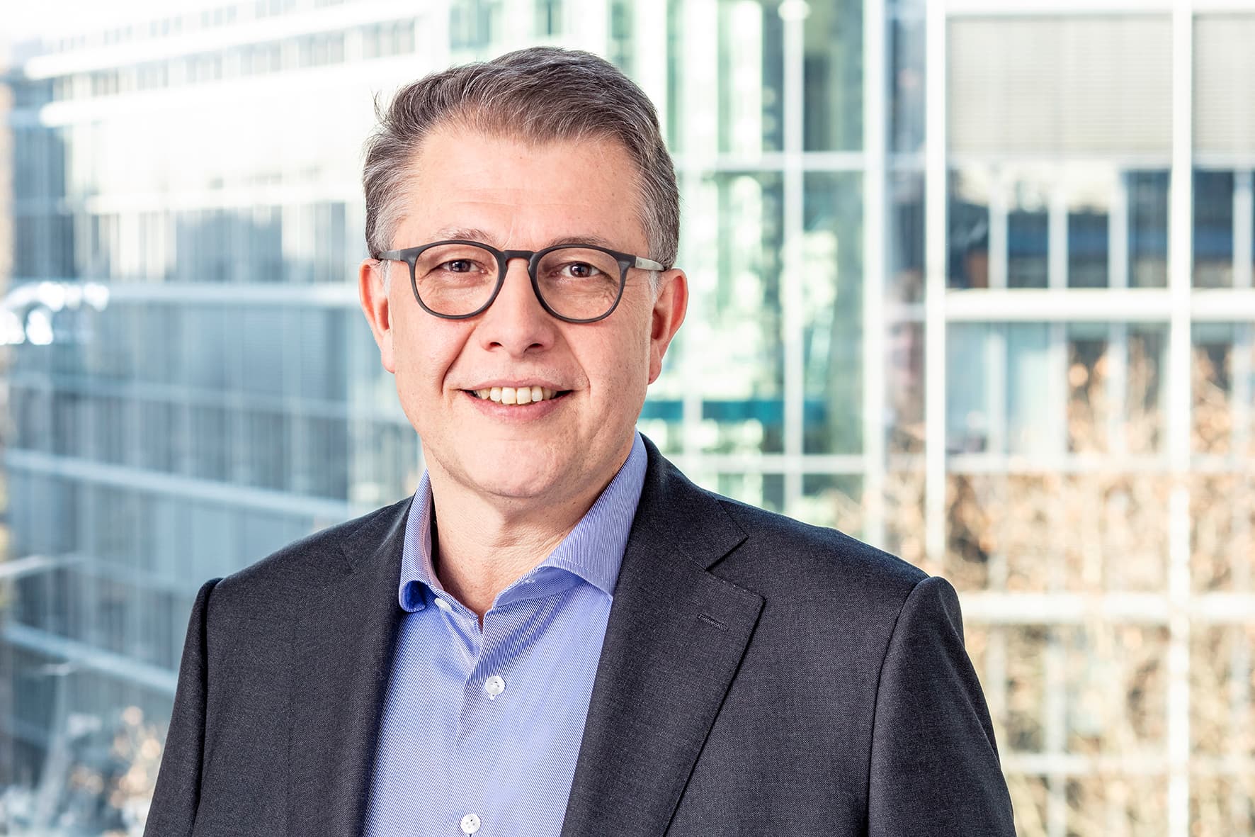 "Die Zinspause der EZB wird den Immobilienmarkt kaum entlasten. Denn für die Immobilienfinanzierung sind vor allem die langfristigen Kapitalmarktzinsen entscheidend, und diese sind in den letzten Monaten deutlich gestiegen."