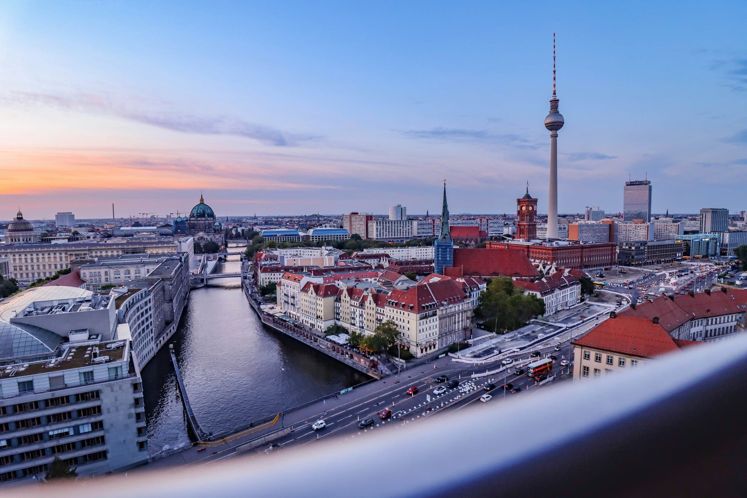 Immobilieninvestmentmarkt Berlin: Während Ausblick sich aufhellt, bleibt Transaktionsvolumen gering
