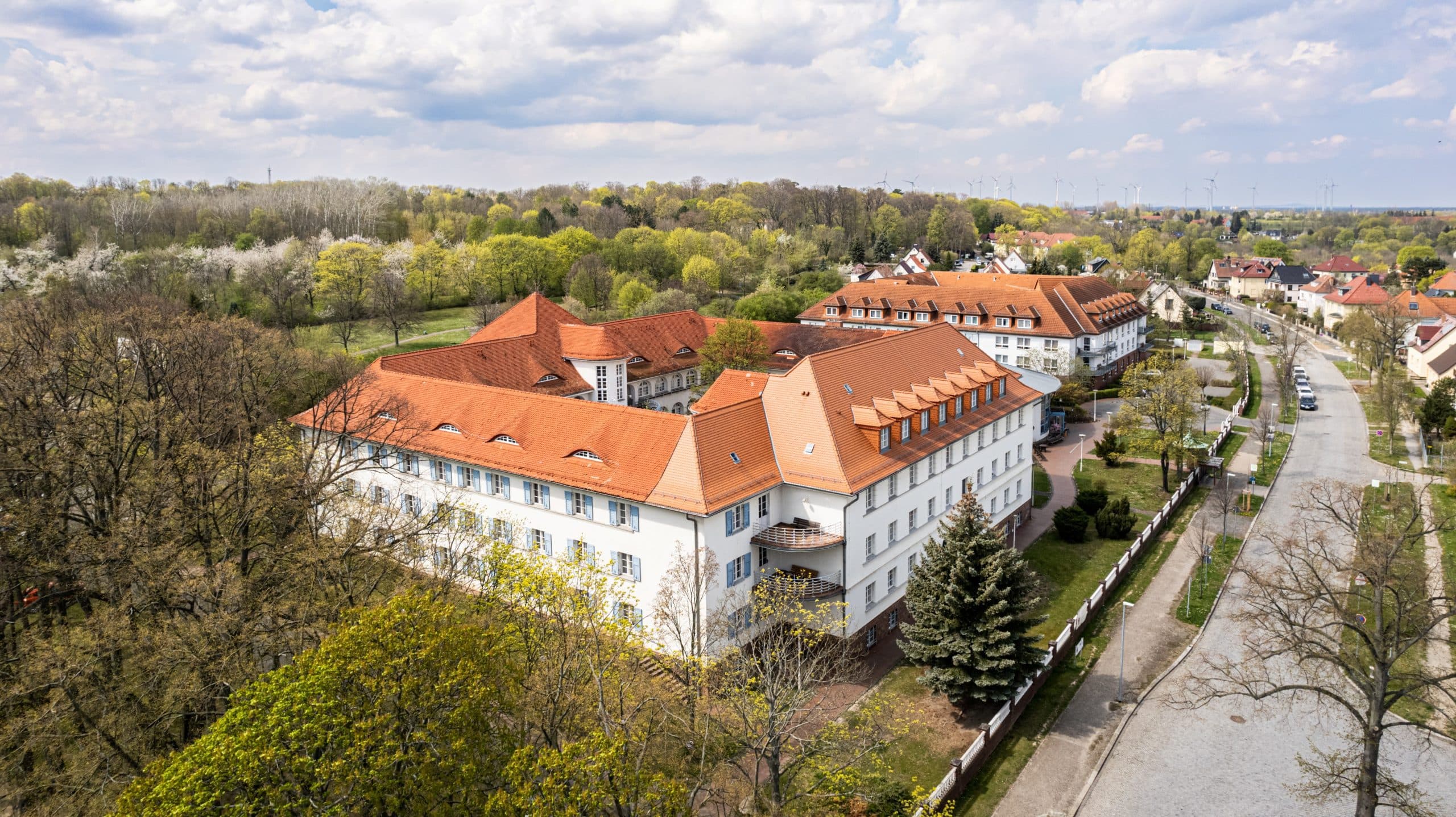 Dr. Peters Group realizes follow-up leases for three nursing homes with a term of at least 20 years