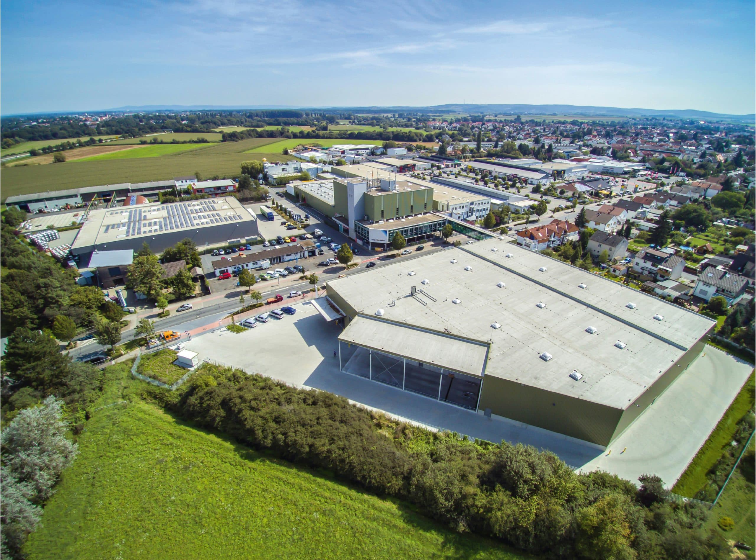 Colliers – Solid market shares for industry & logistics