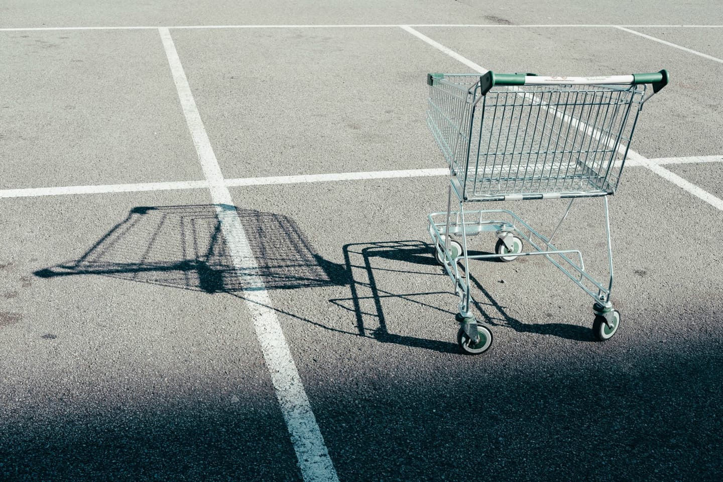 DIP Annual Report 2025 – Deutsche Immobilien-Partner: "German Retail Market Remains Under Pressure"