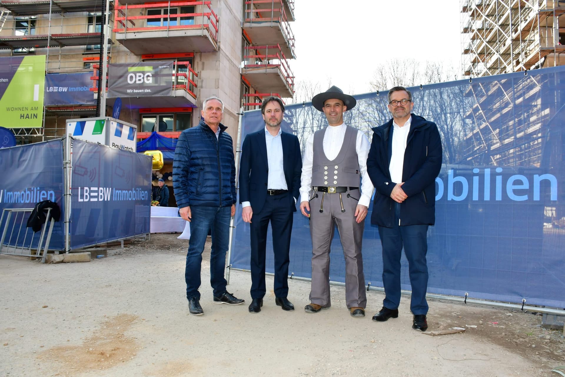 LBBW Immobilien: Topping-out ceremony for Parktrio Hain residential project in Frankfurt-Bockenheim