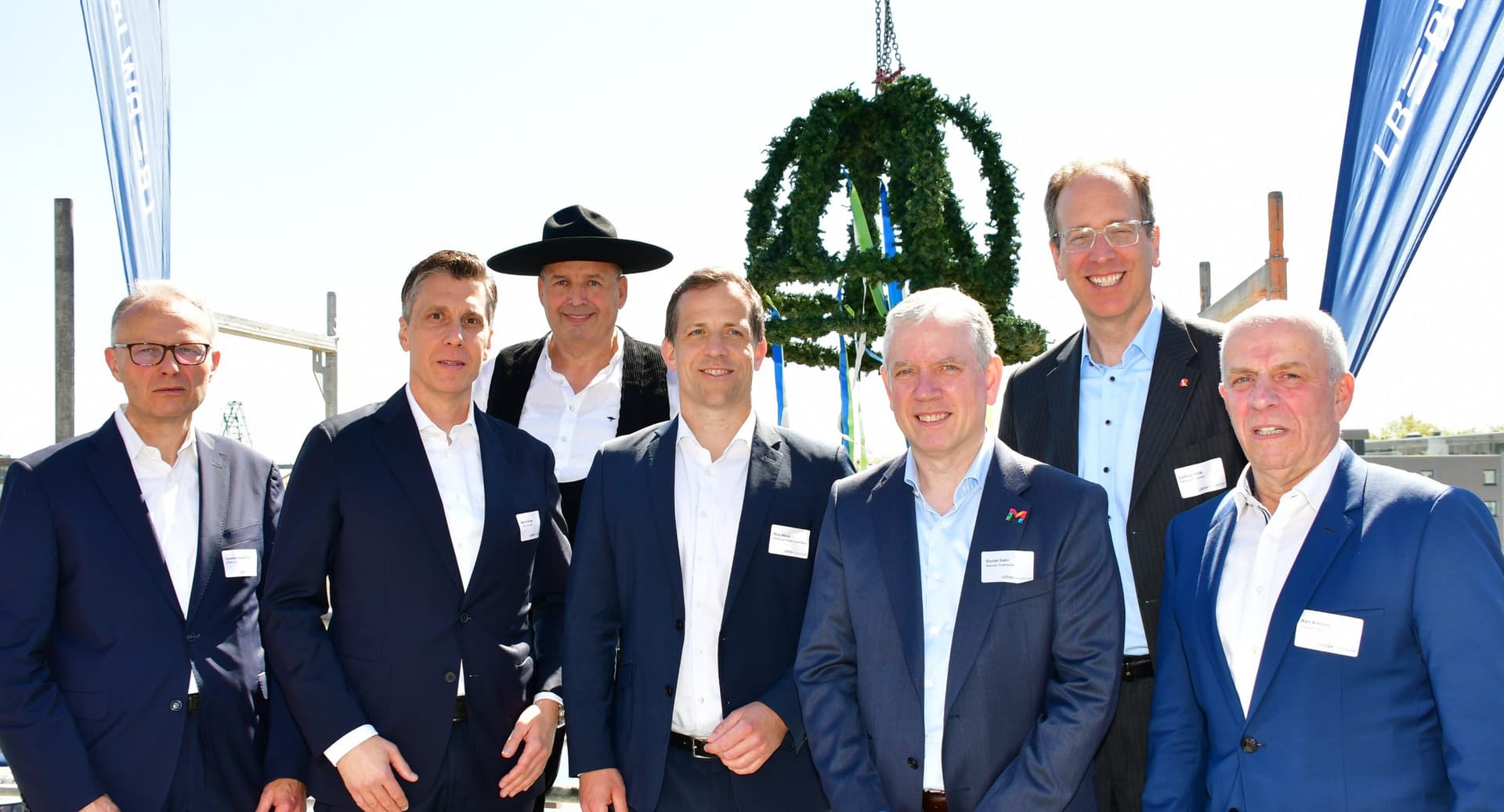 Richtfest für Marina B: LBBW Immobilien setzt weiteren Meilenstein im Mainzer Zollhafen