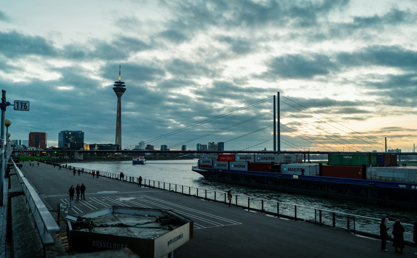 Above-average result on the Düsseldorf logistics market