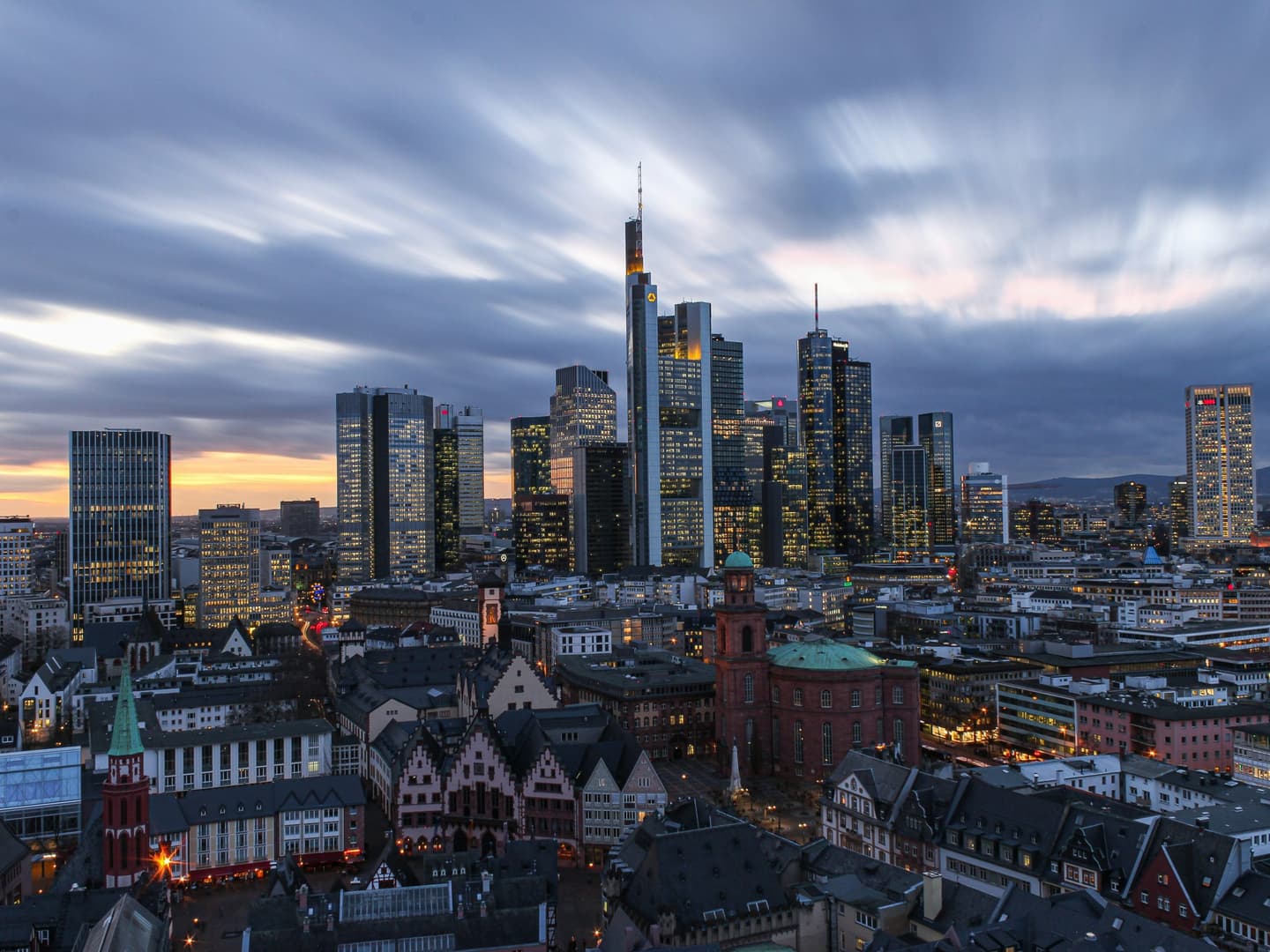 NAI apollo: Frankfurter Bürovermietungsmarkt 2026 mit schwächstem Jahresstart seit 2013