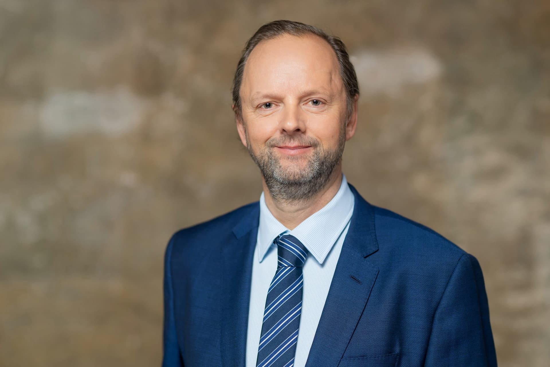 Aufschwung im Wohnungsbau bleibt Wunsch und Theorie / Pakt für Eigentum jetzt mit Leben füllen!