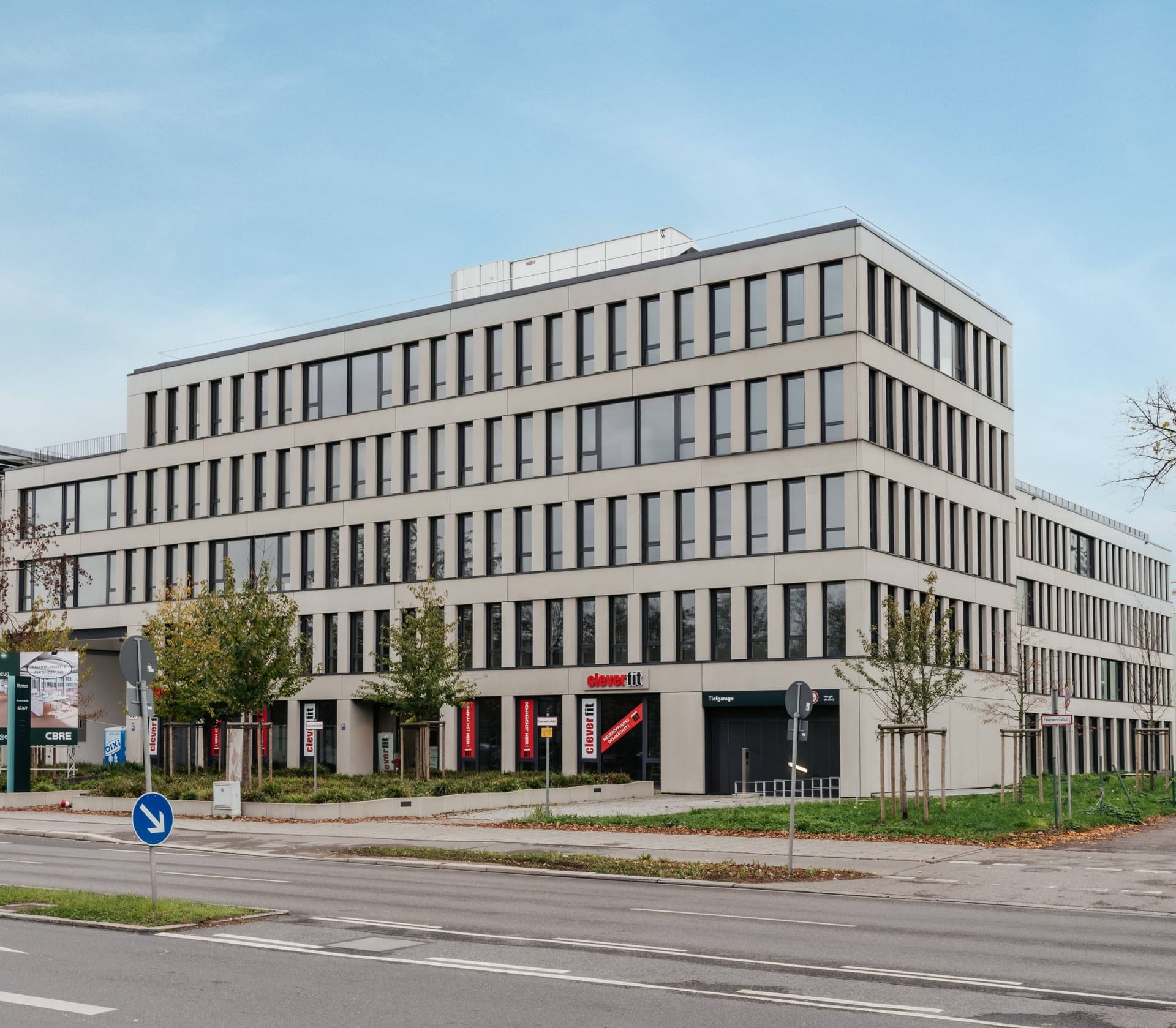CONREN Land vermietet weitere Flächen im Objekt HOFMARK in München
