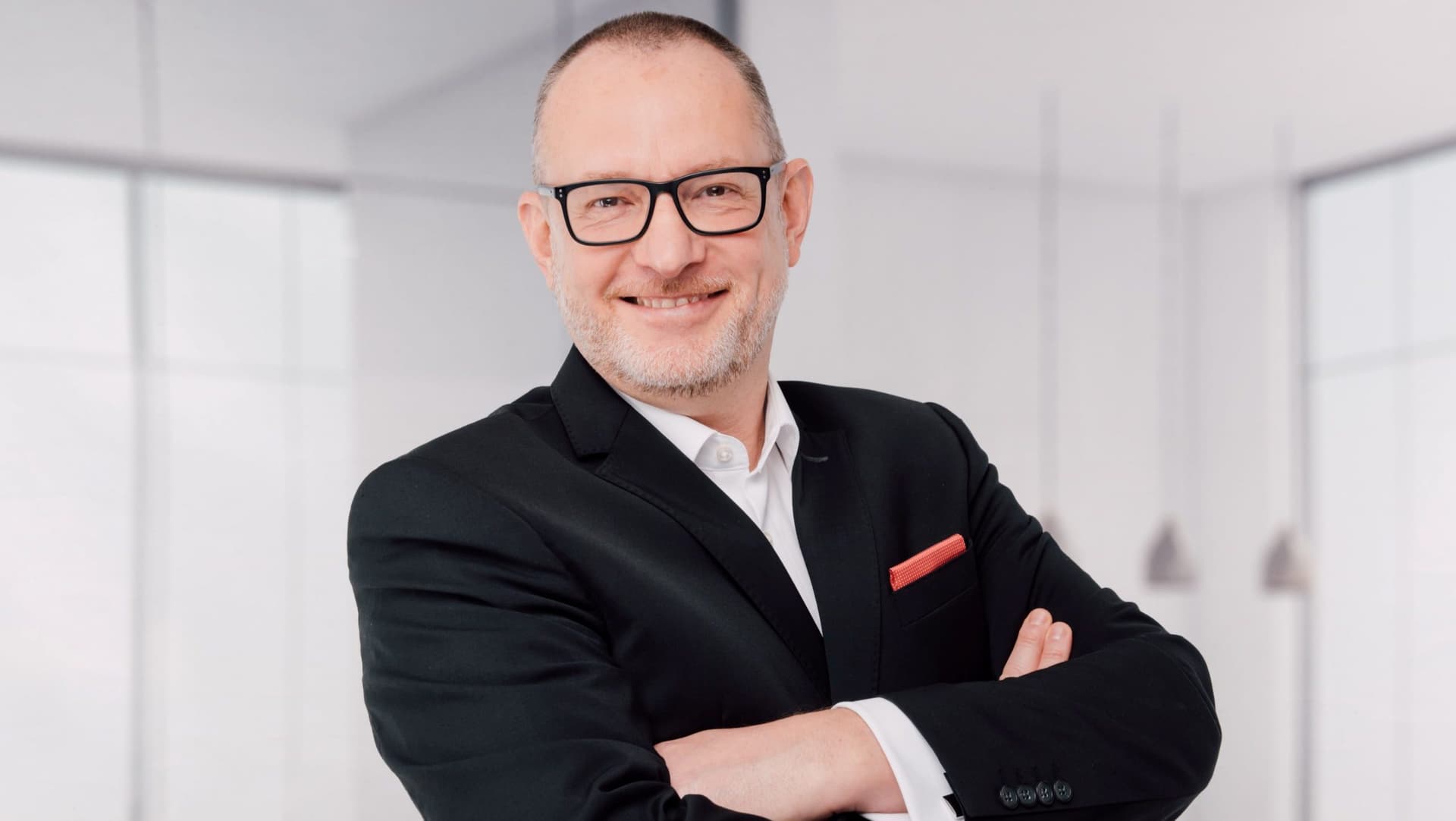 STRATEGIS gewinnt Roland D. Schleider als Head of Business Development