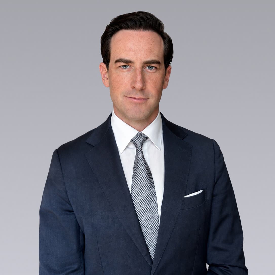Portrait von Marius R. Michael, Head of Capital Markets Residential & Land Berlin bei Colliers.