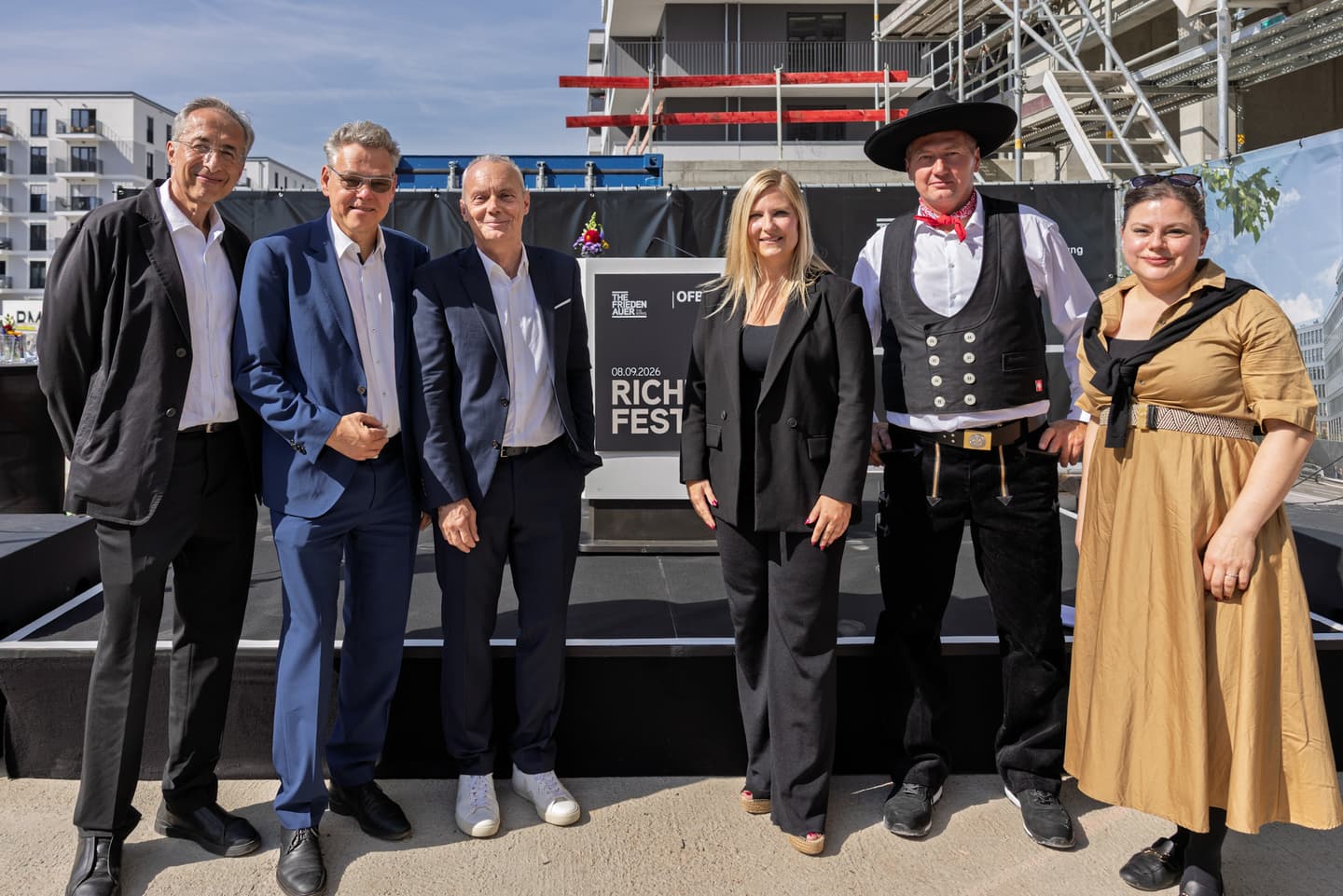 OFB feiert Richtfest für `THE FRIEDENAUER´ in Berlin