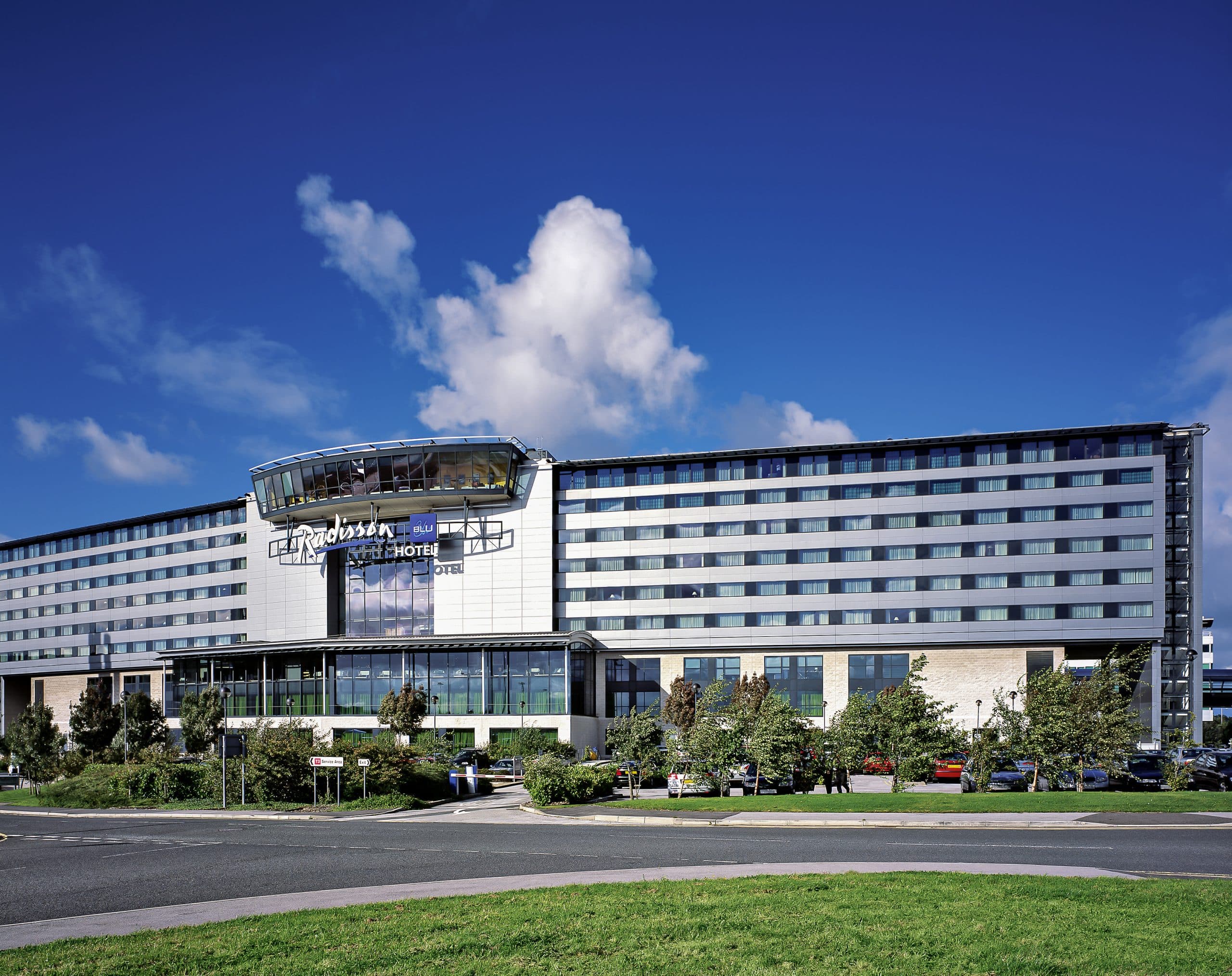 Union Investment extends lease agreement with Radisson Hotel Group at Manchester Airport