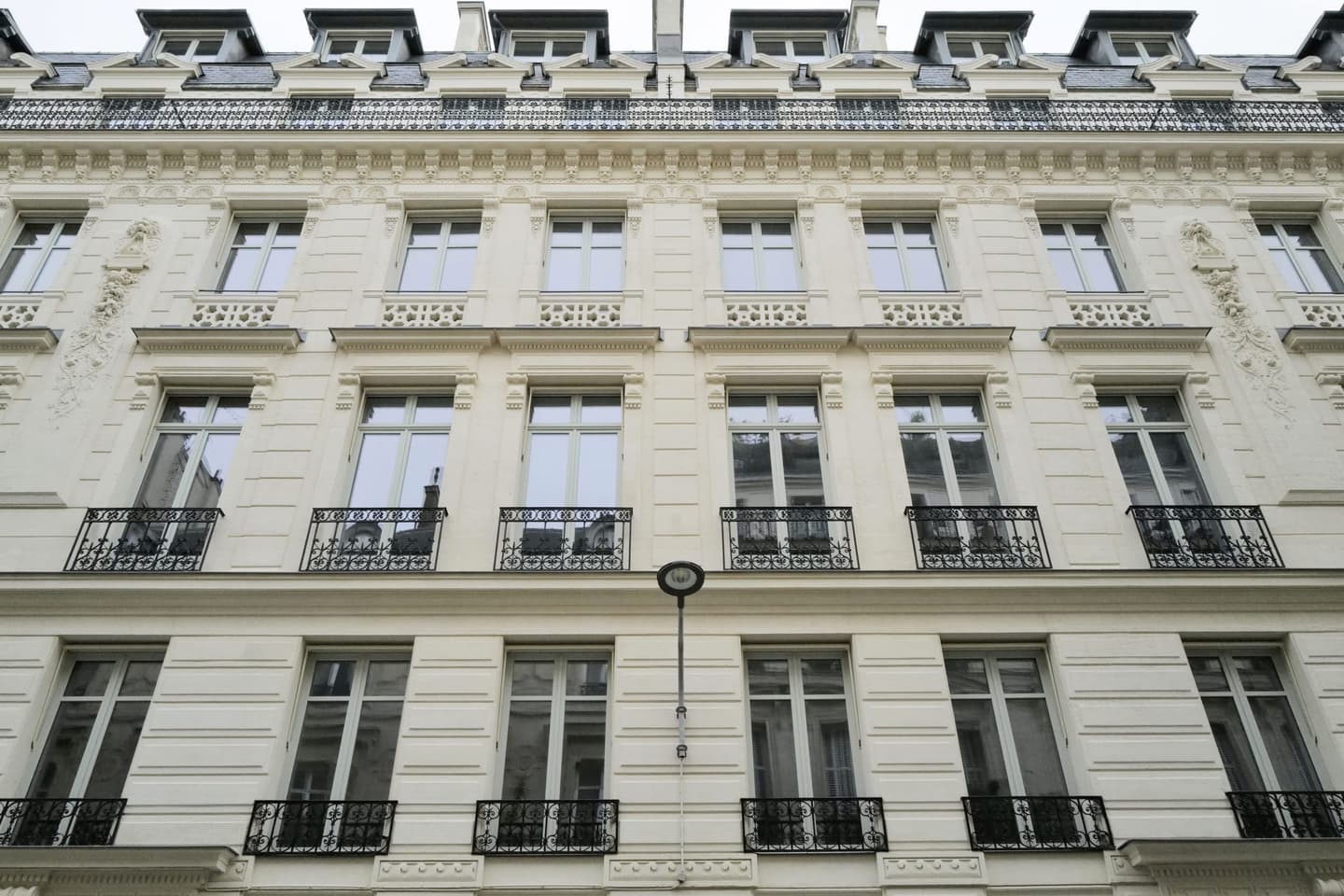 Following successful refurbishment: Union Investment lets 4,481 m² of office space in central Paris
