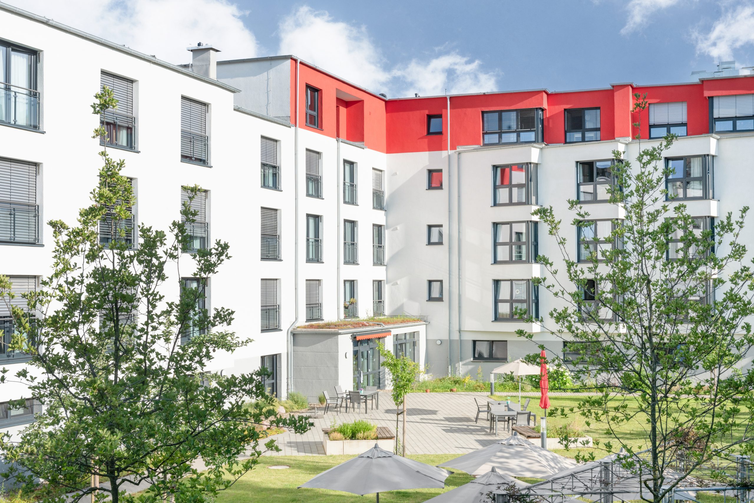 compassio Seniorenresidenz Sankt Augustin, Innenhof, Nordrhein-Westfalen, ein Projekt der Cureus / Urheber: Martin Rohrmann