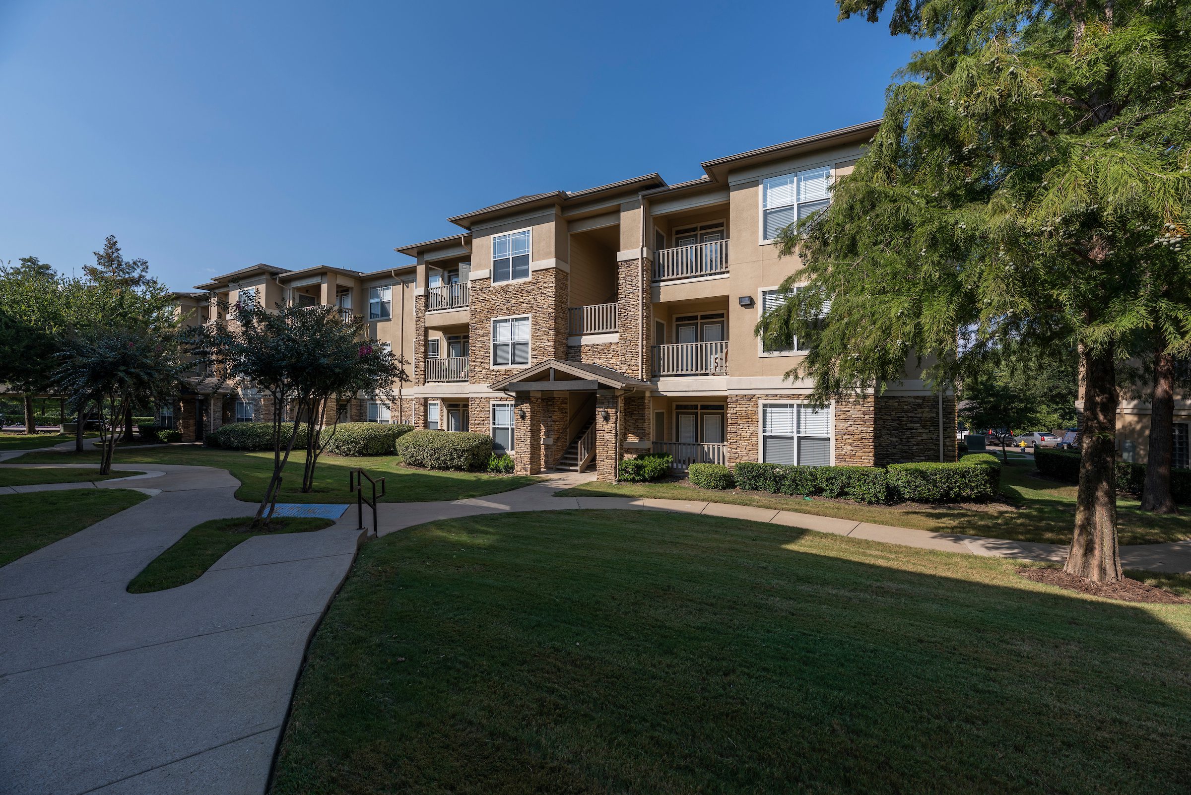 Woodbridge Villas in Dallas, Texas