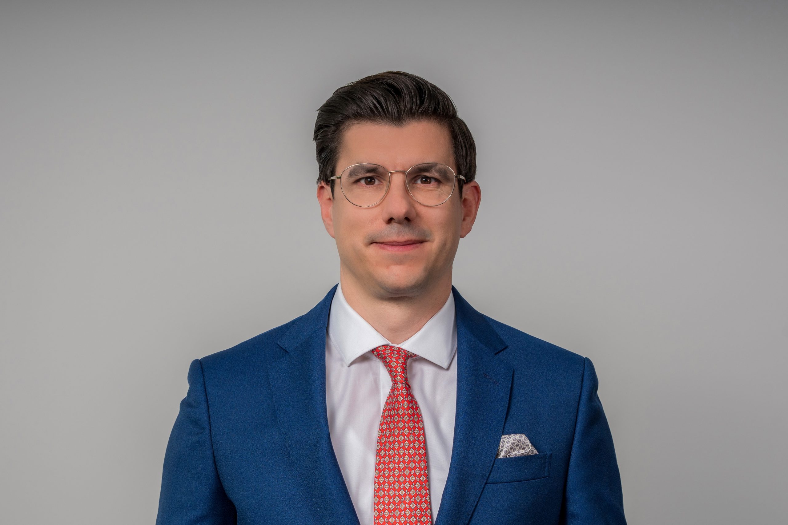 Lukas Kasperczyk ist Head of Office Leasing für Frankfurt. Foto: Newmark