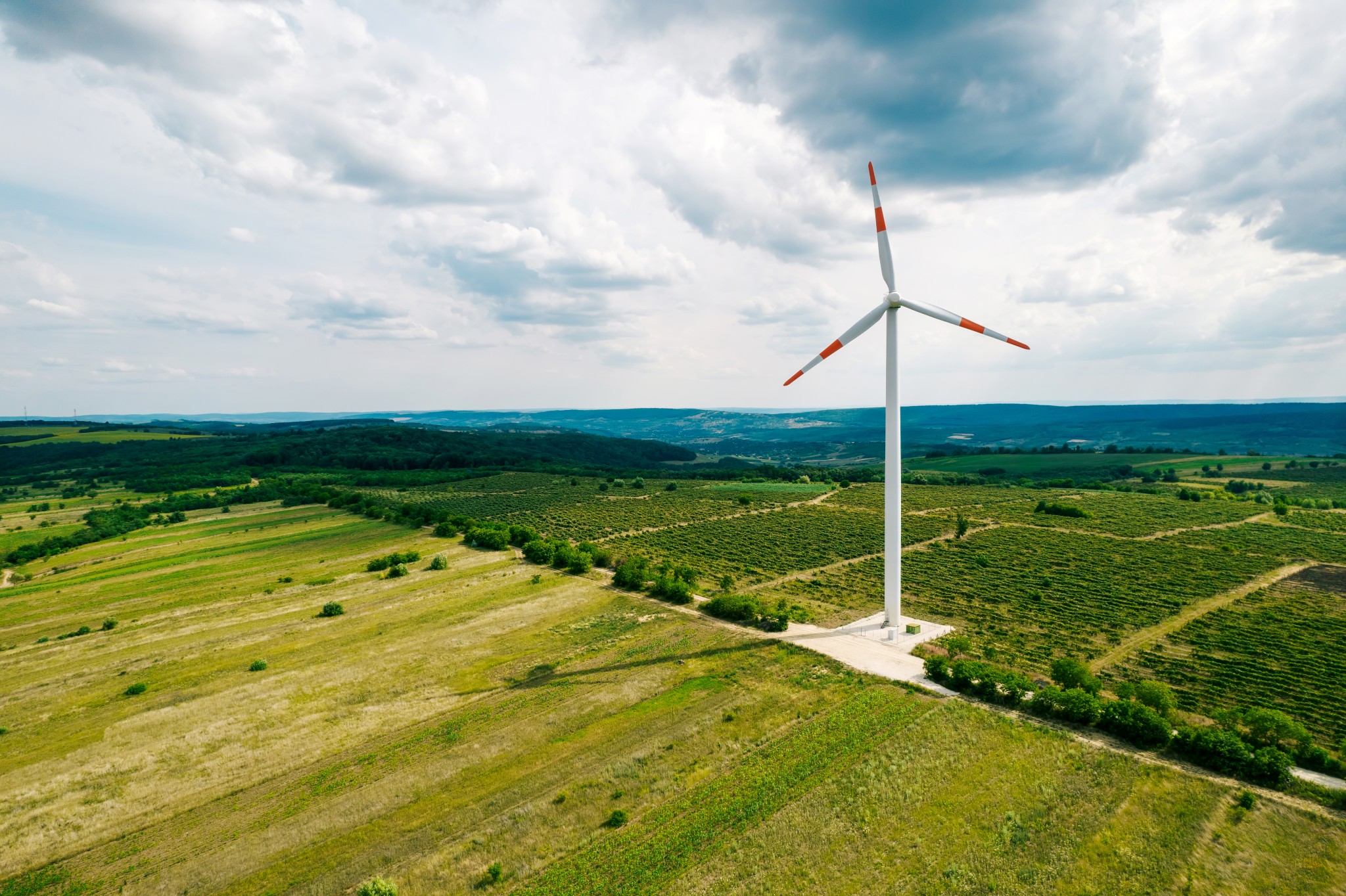 Qualitas Energy beschleunigt mit einer fortgeschrittenen 3 GW Projektpipeline und mehr 1 GW in Bau und Betrieb den Ausbau erneuerbarer Energien in Deutschland © designed by frimufilms - Magnific.com
