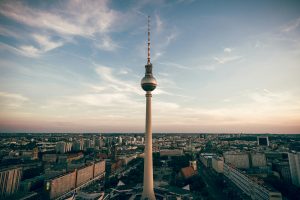Halbjahresumsatz auf dem Berliner Büromarkt übertrifft bereits Q3-Ergebnis von 2025