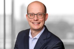 Porträt von Andreas Röhr, Partner im Bereich Real Estate Valuation bei Baker Tilly.