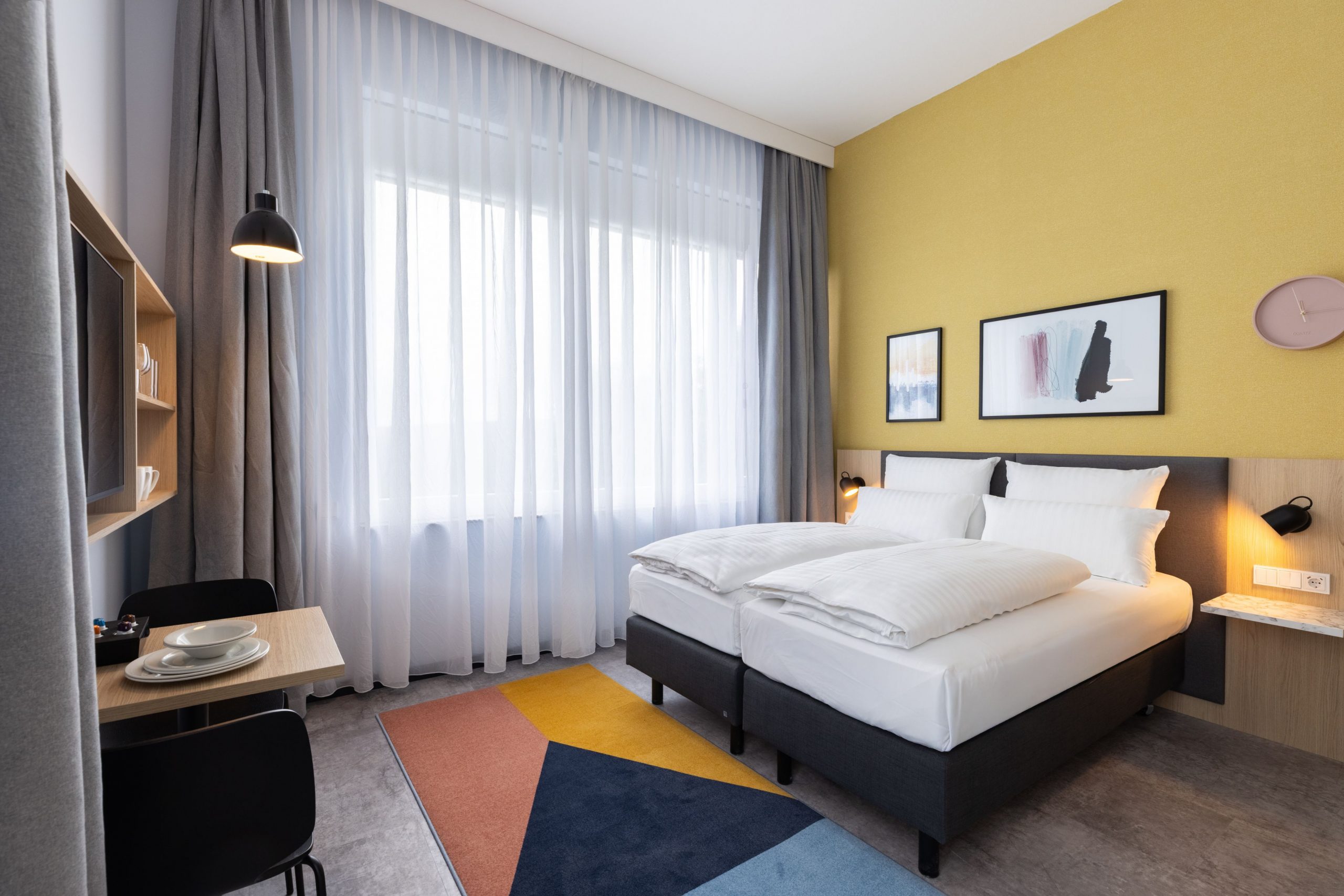 CWS Berlin Airport Single Studio (