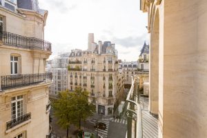 Das 16. Arrondissement in Paris mit Blick auf den Eiffelturm, im Rahmen des Starts von TrustedStays in Frankreich. Bildquelle: UnderTheDoormat Group