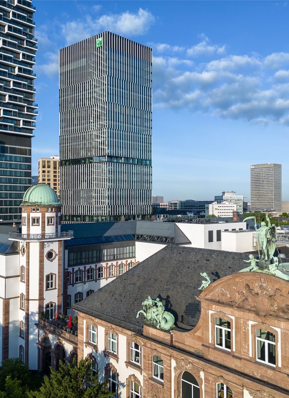 Senckenbergturm, Frankfurt - Asset Management NAS
(Copyright: NAS Invest Group)