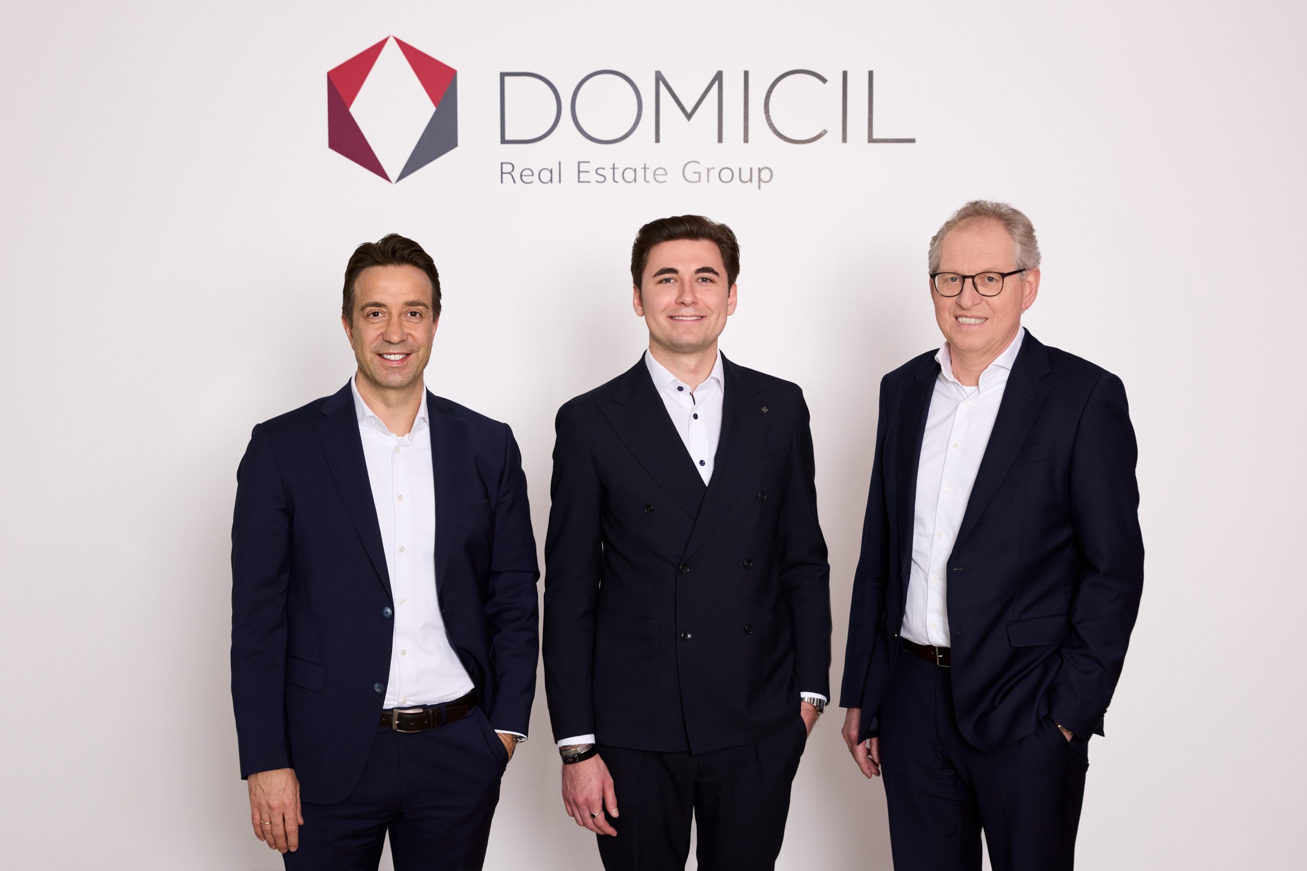 v.l.n.r.: Daniel Preis, Co-CEO; David Maksim Hofmann, CDO; Klaus Schmitt, CEO
(Copyright: Domicil Real Estate AG)