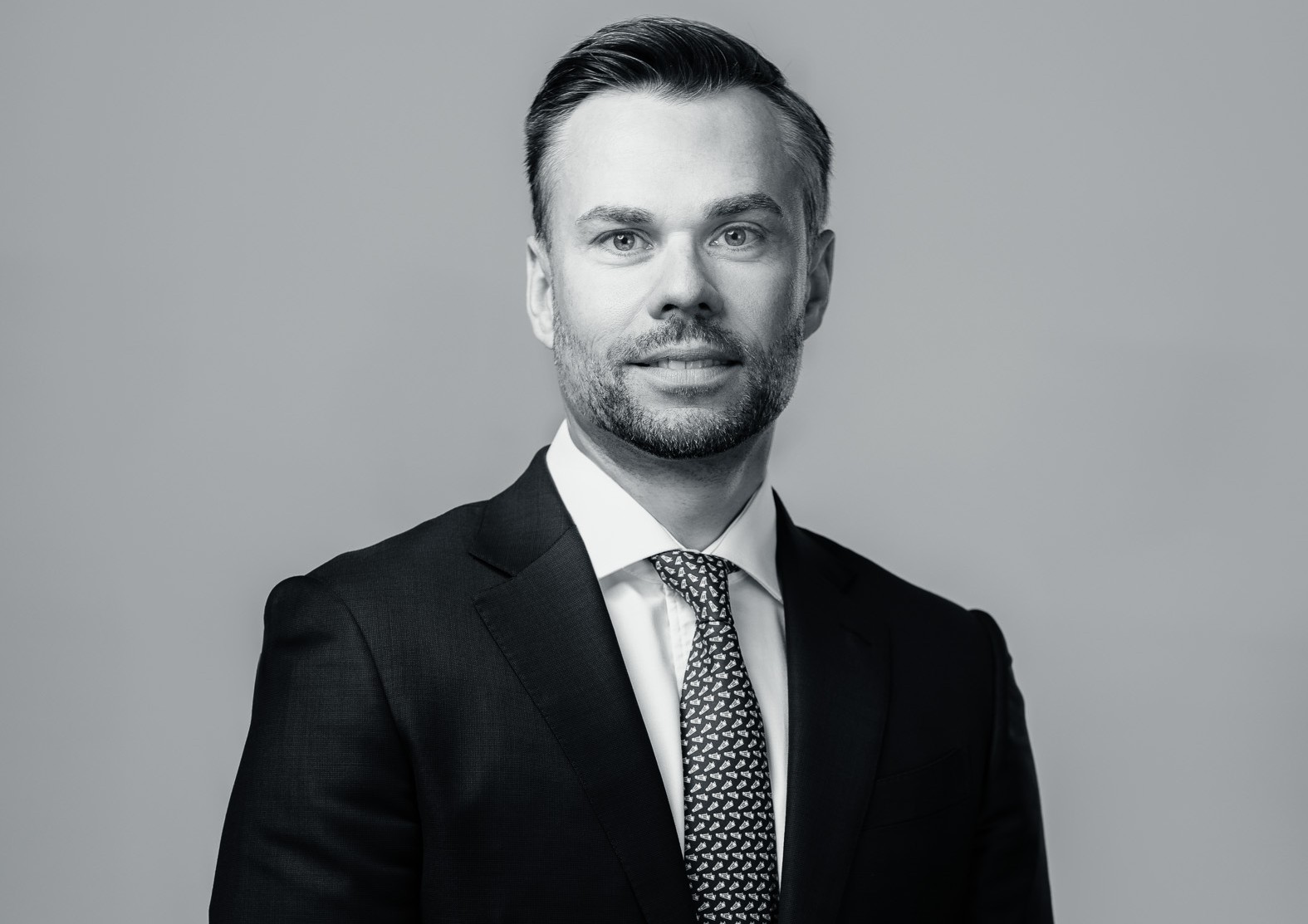 Dr. Daniel Landgraf, Geschäftsführer der Oreda GmbH, im Porträt.